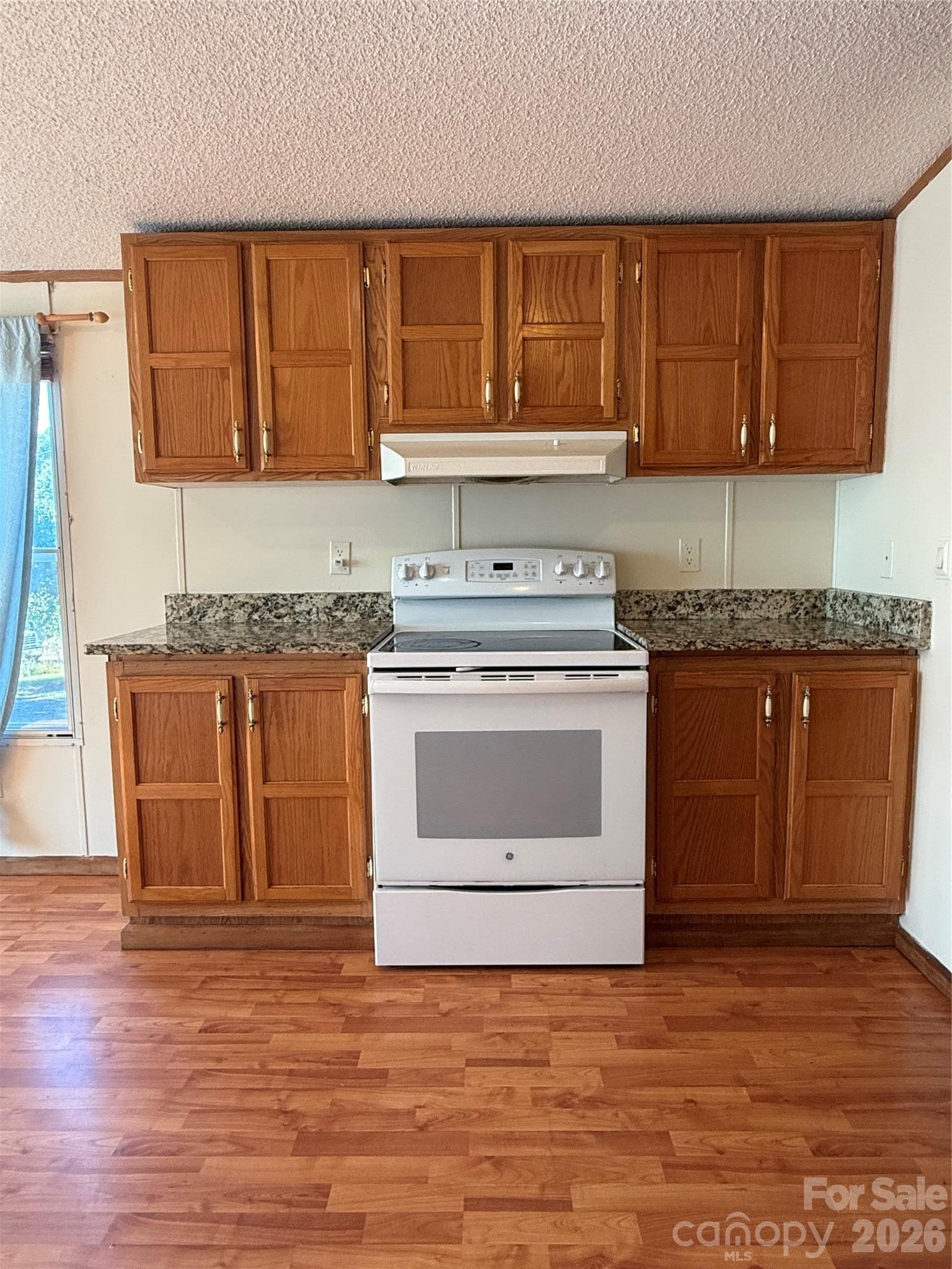 Granite counters - 97 Fair Haven Drive, Burnsville