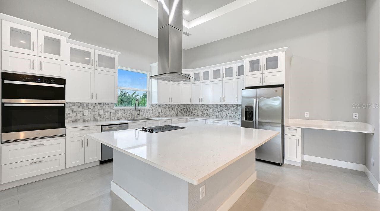 Single Family Residence at 8147 TRACY CIR, PORT CHARLOTTE, photo 8 of 41