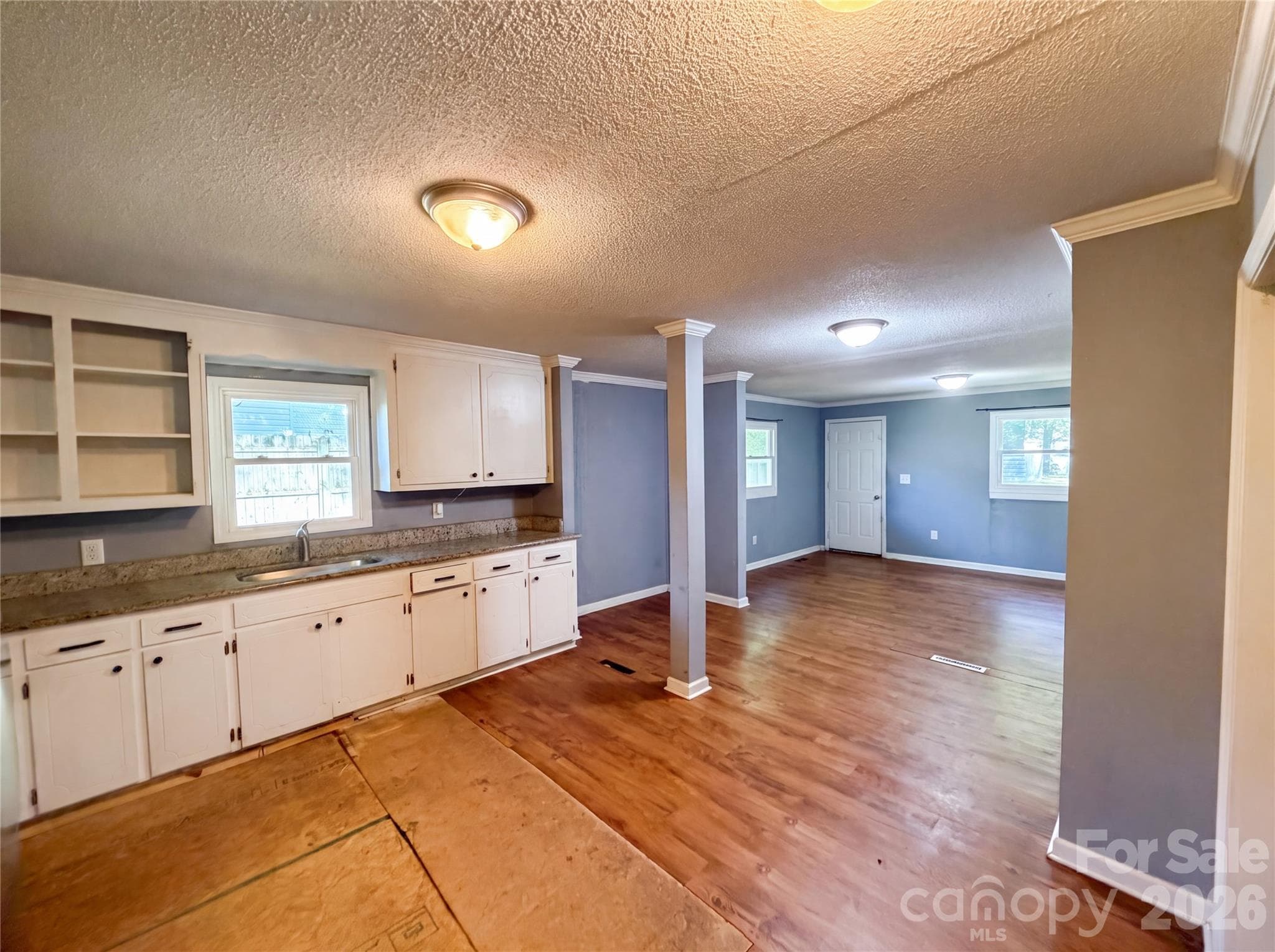 Single Family Residence at 831 Fairview Street, Kannapolis, photo 6 of 16