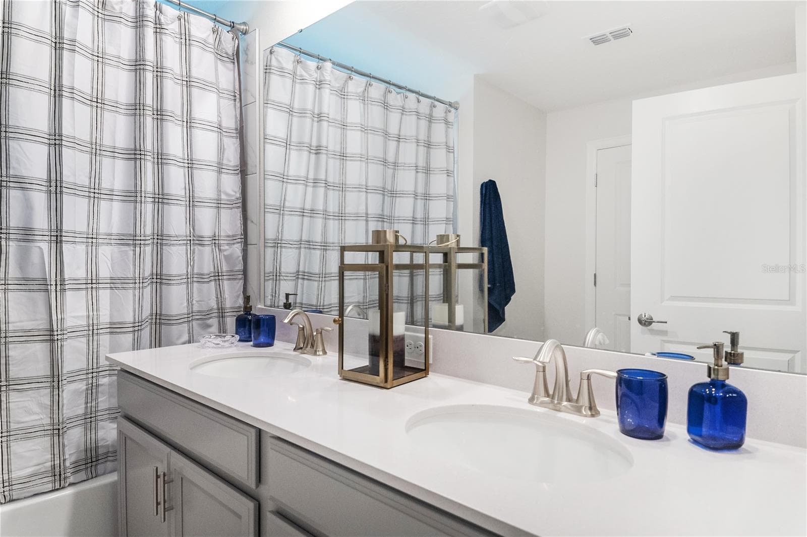 Townhouse at 4377 QUOTE ST, KISSIMMEE, photo 15 of 35