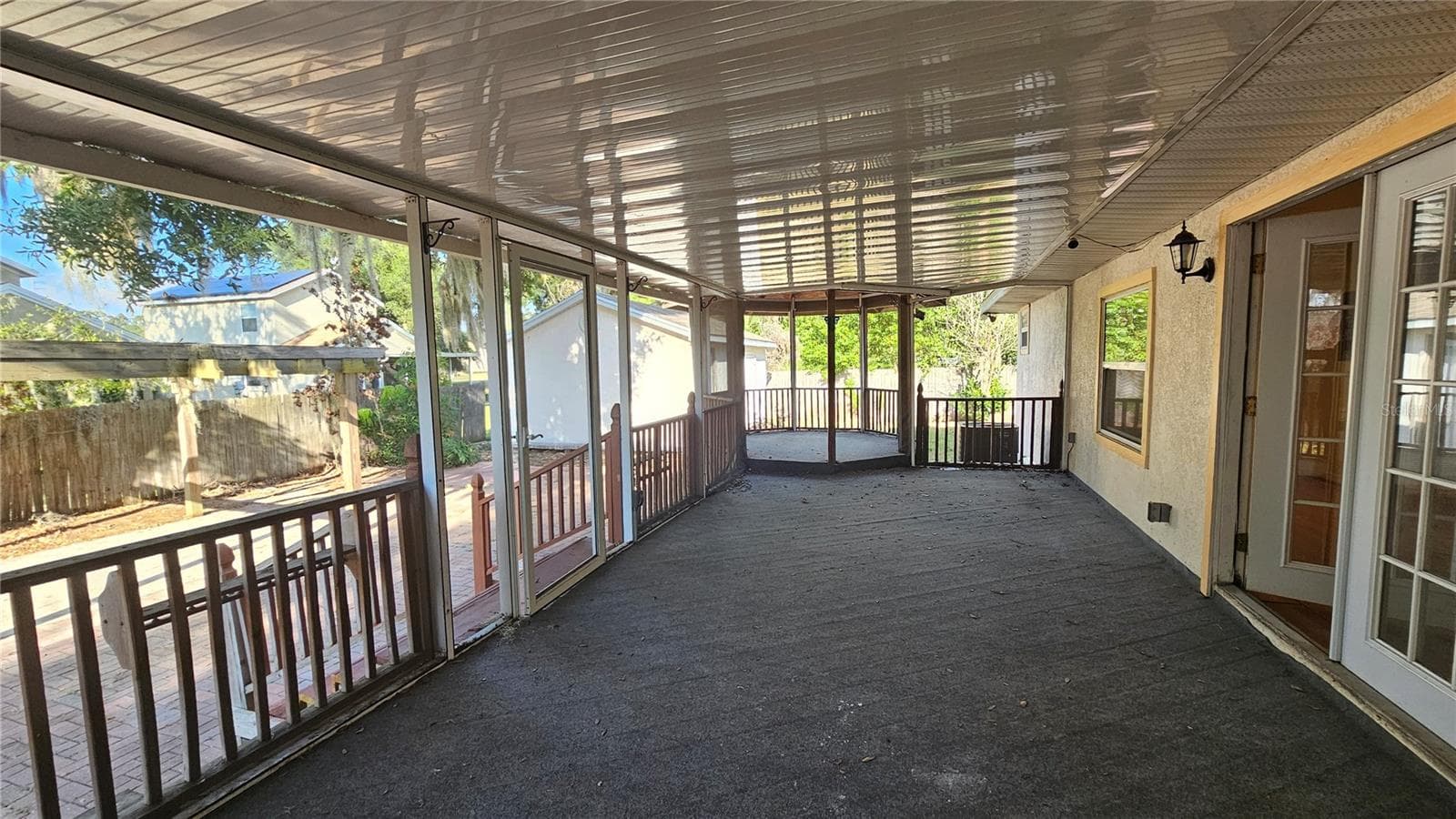 Back patio - 25 E CHESLEY AVE, EUSTIS