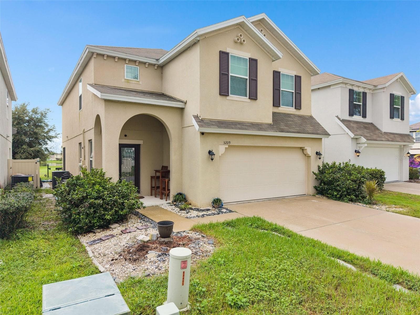 Single Family Residence at 3209 TURRET DR, KISSIMMEE, photo 3 of 32