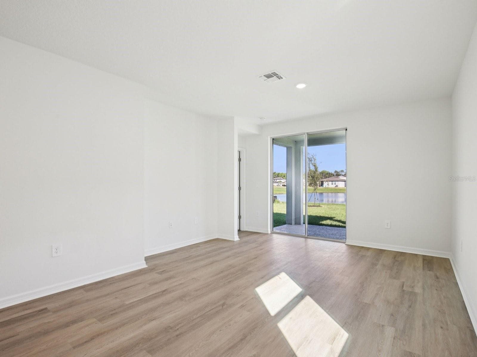 Single Family Residence at 3804 MOSCATO DR, BROOKSVILLE, photo 14 of 22
