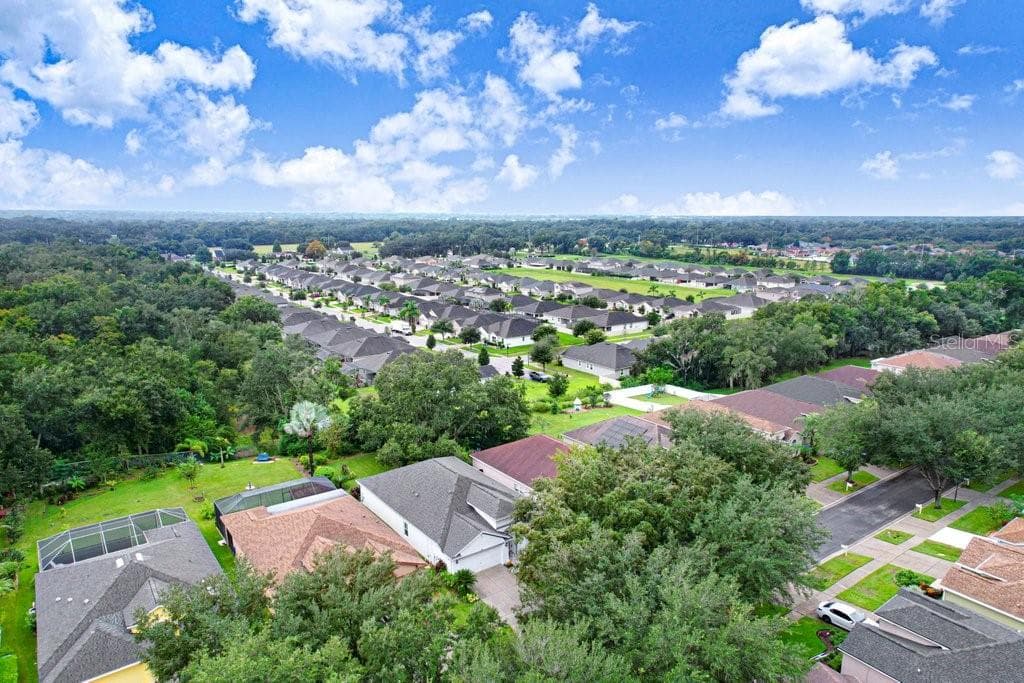 Single Family Residence at 1161 EMERALD HILL WAY, VALRICO, photo 74 of 79