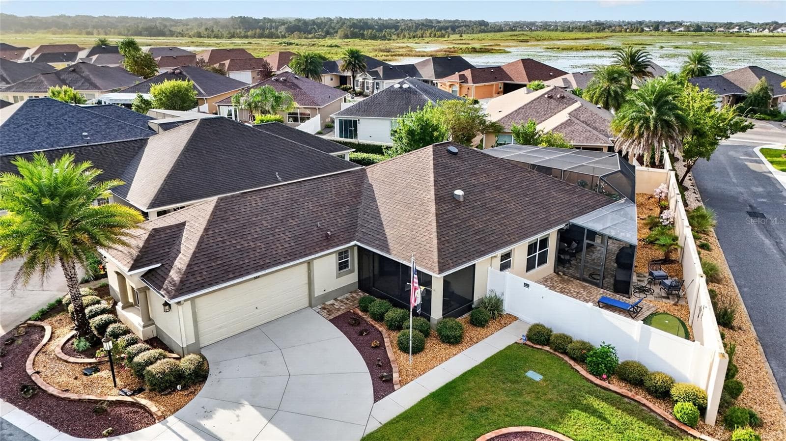 Villa at 664 MISSION HILLS TRL, THE VILLAGES, photo 6 of 63