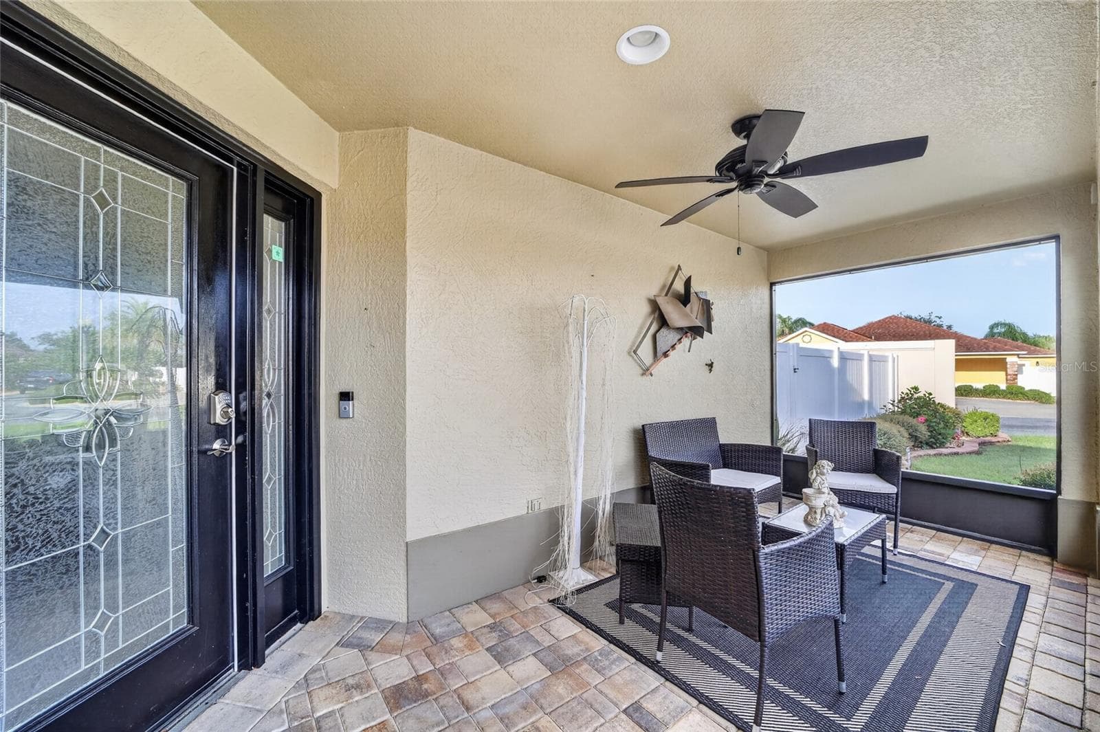 Villa at 664 MISSION HILLS TRL, THE VILLAGES, photo 9 of 63
