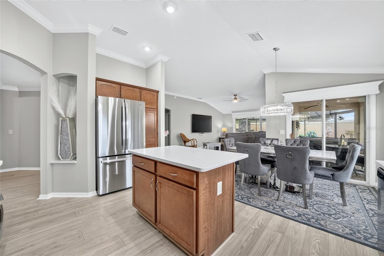 Villa at 664 MISSION HILLS TRL, THE VILLAGES, photo 21 of 63