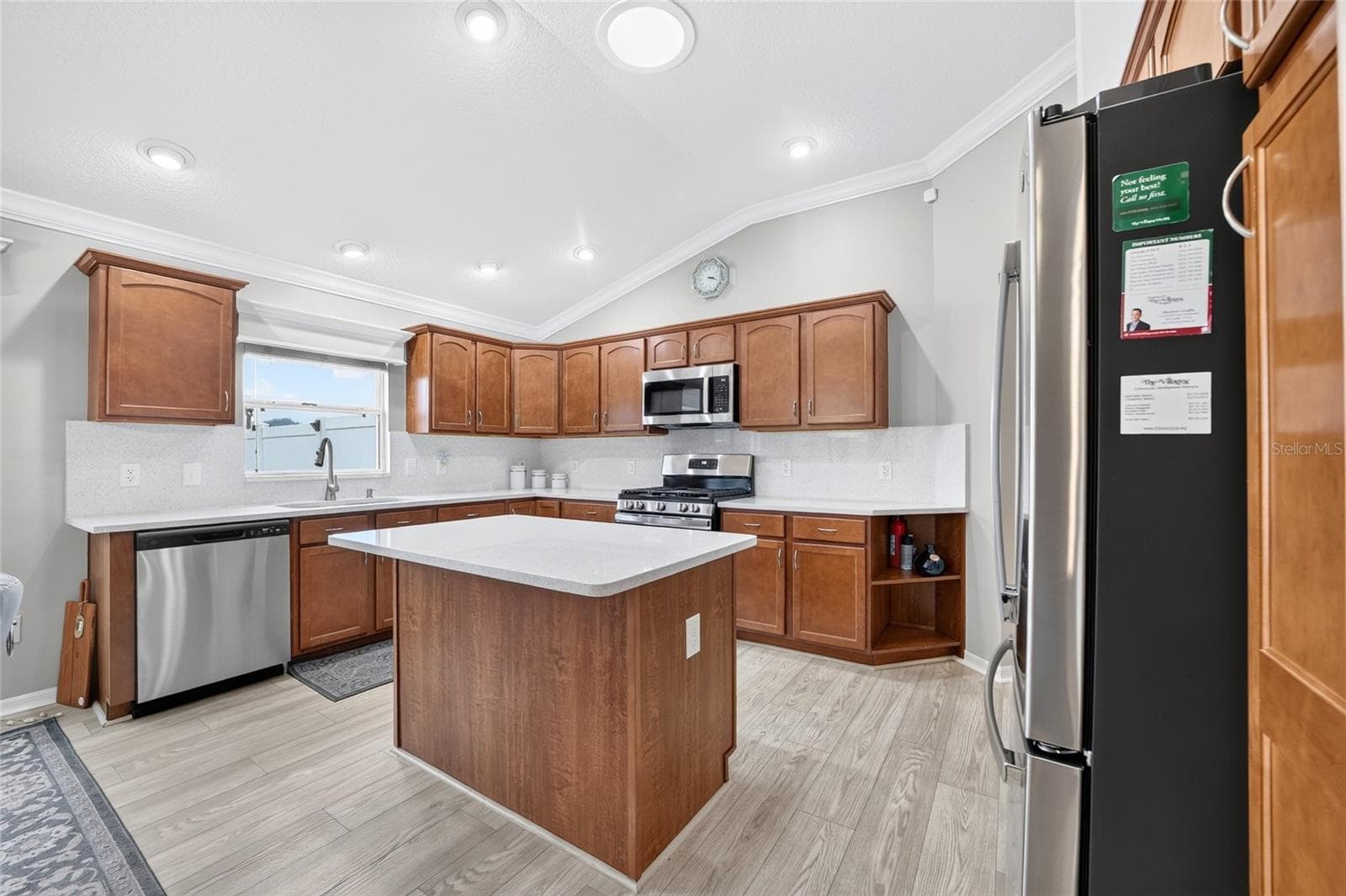 Villa at 664 MISSION HILLS TRL, THE VILLAGES, photo 22 of 63