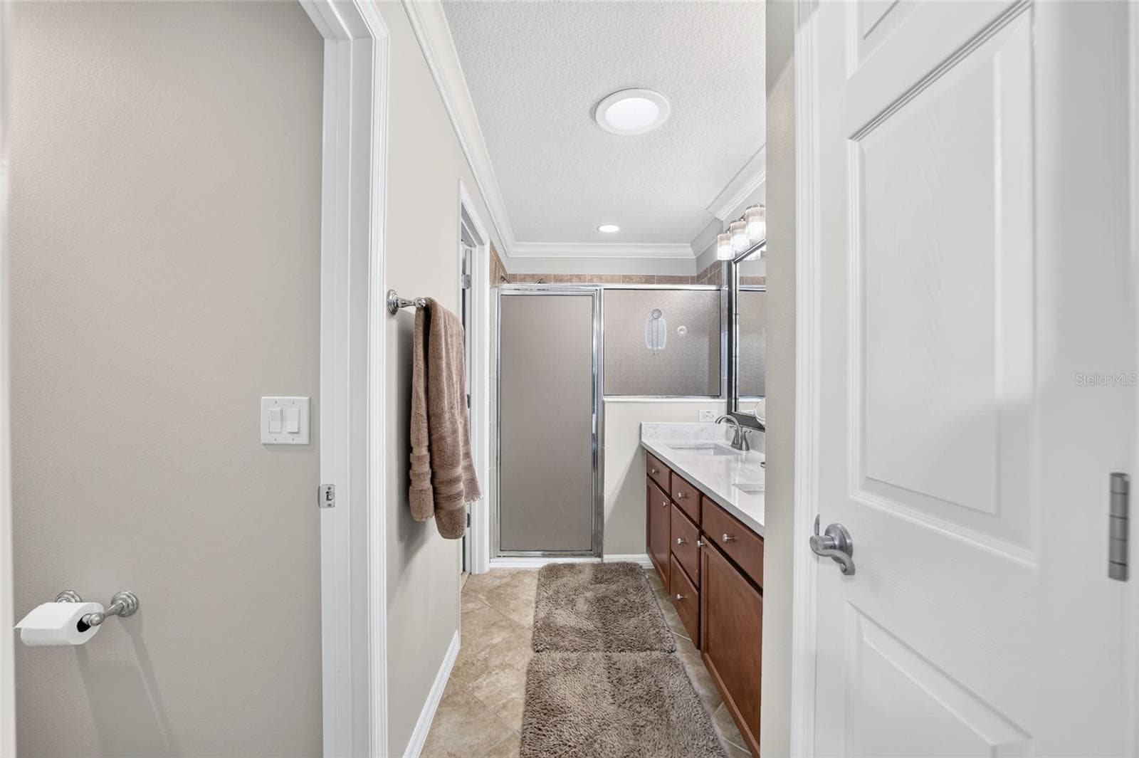 Villa at 664 MISSION HILLS TRL, THE VILLAGES, photo 34 of 63