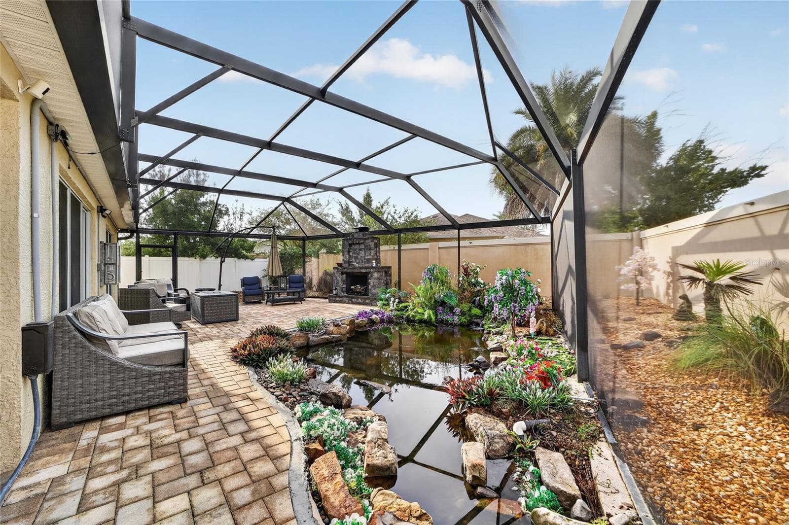 Villa at 664 MISSION HILLS TRL, THE VILLAGES, photo 49 of 63