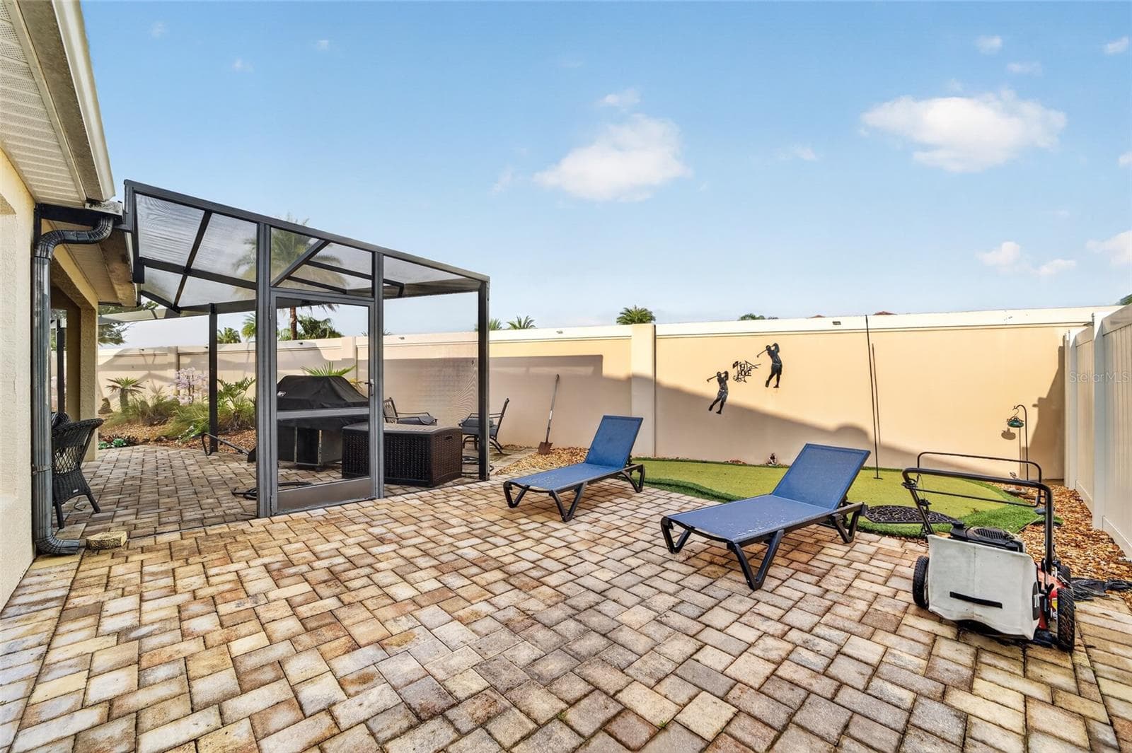 Villa at 664 MISSION HILLS TRL, THE VILLAGES, photo 55 of 63