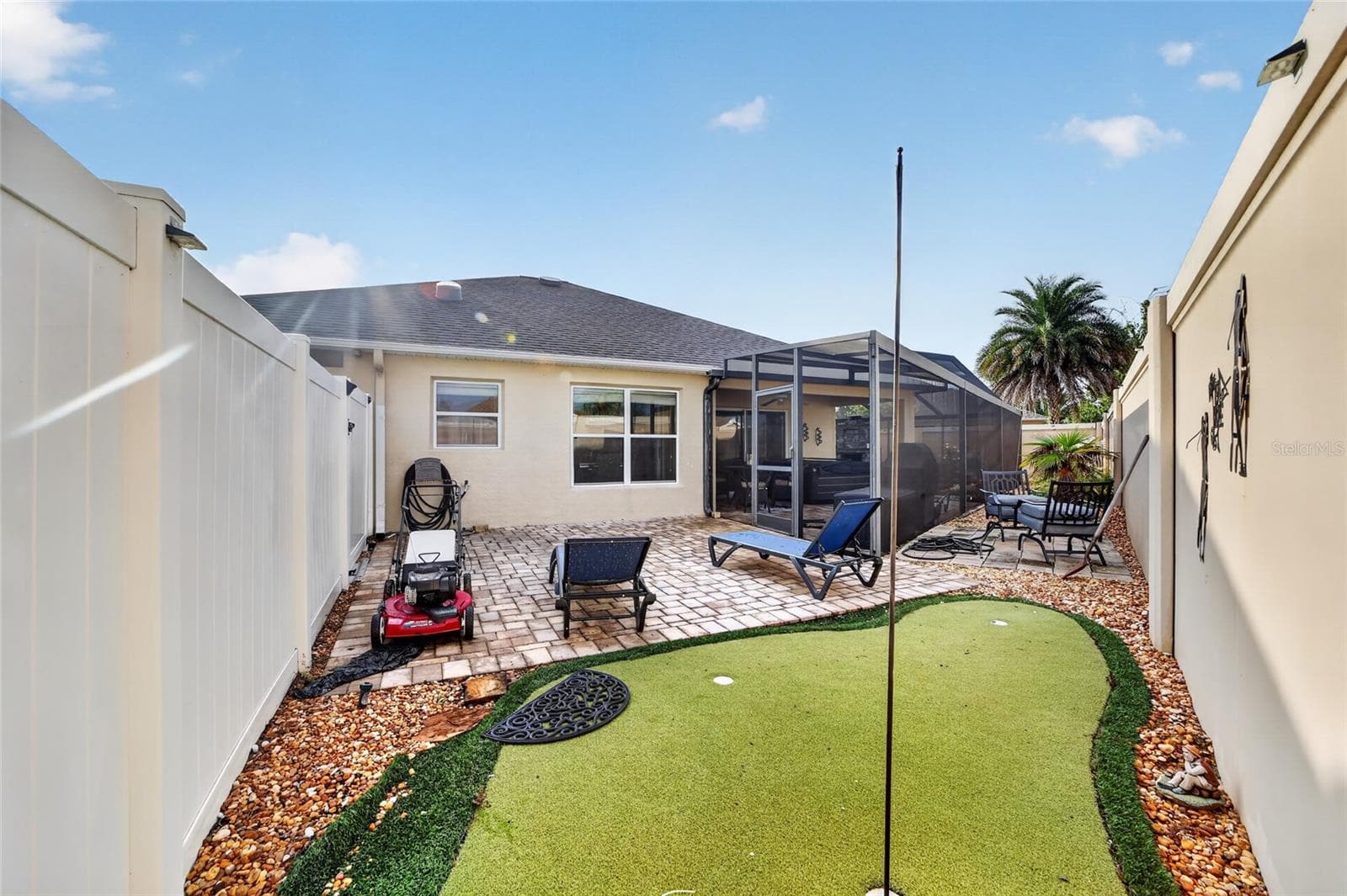 Villa at 664 MISSION HILLS TRL, THE VILLAGES, photo 56 of 63