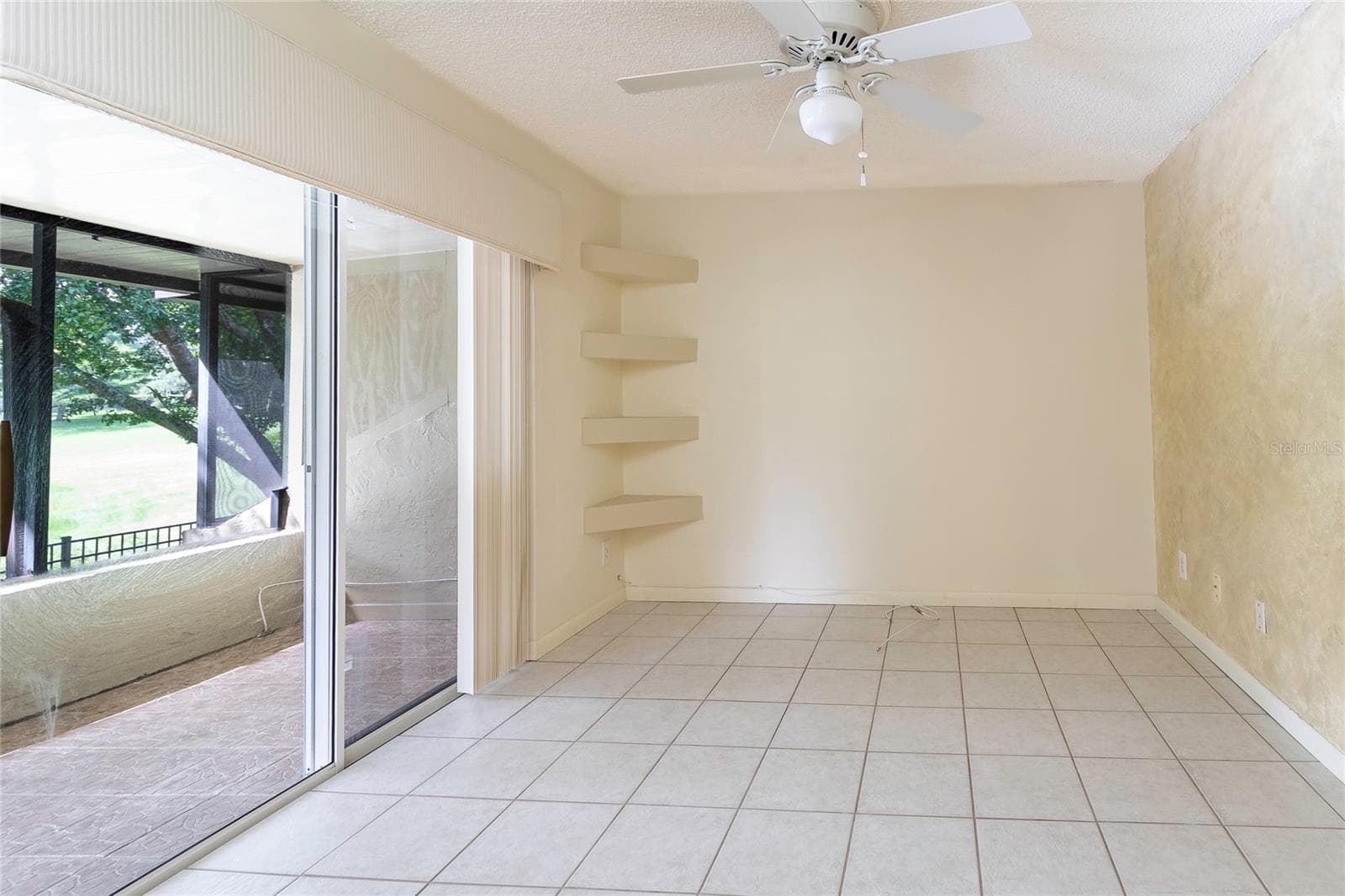 Condominium at 32 FAIRWAY DR #32, DEBARY, photo 20 of 37