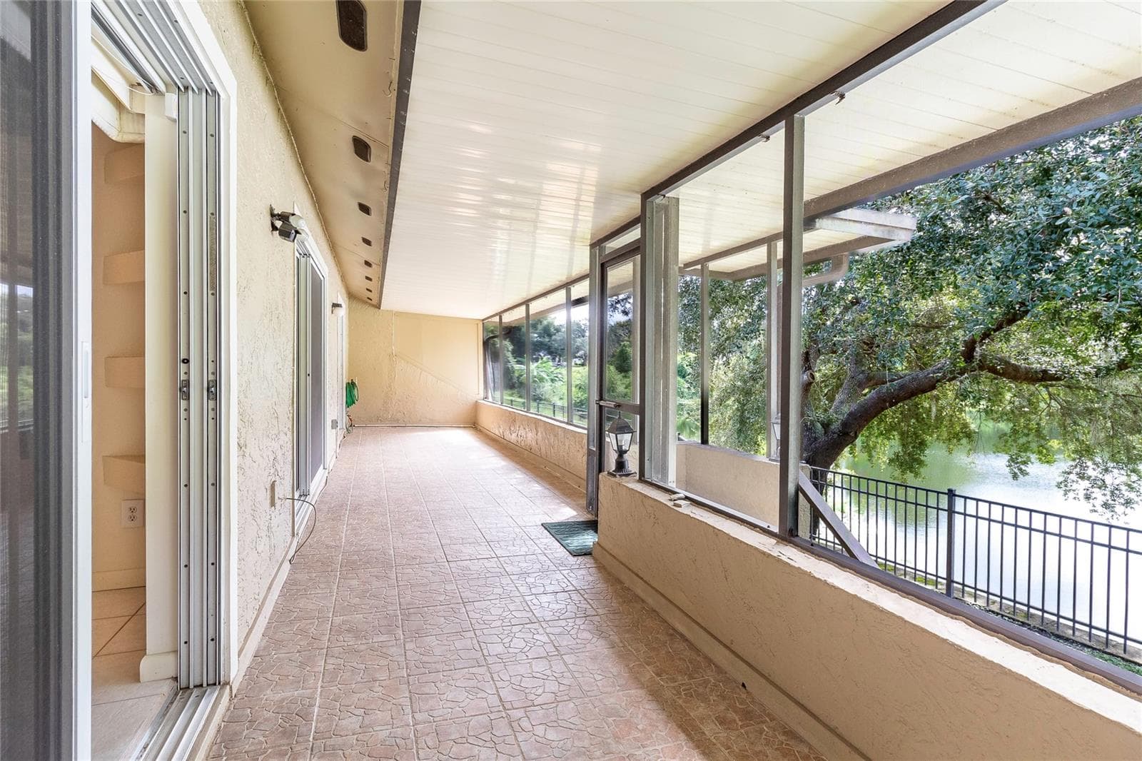 Condominium at 32 FAIRWAY DR #32, DEBARY, photo 33 of 37