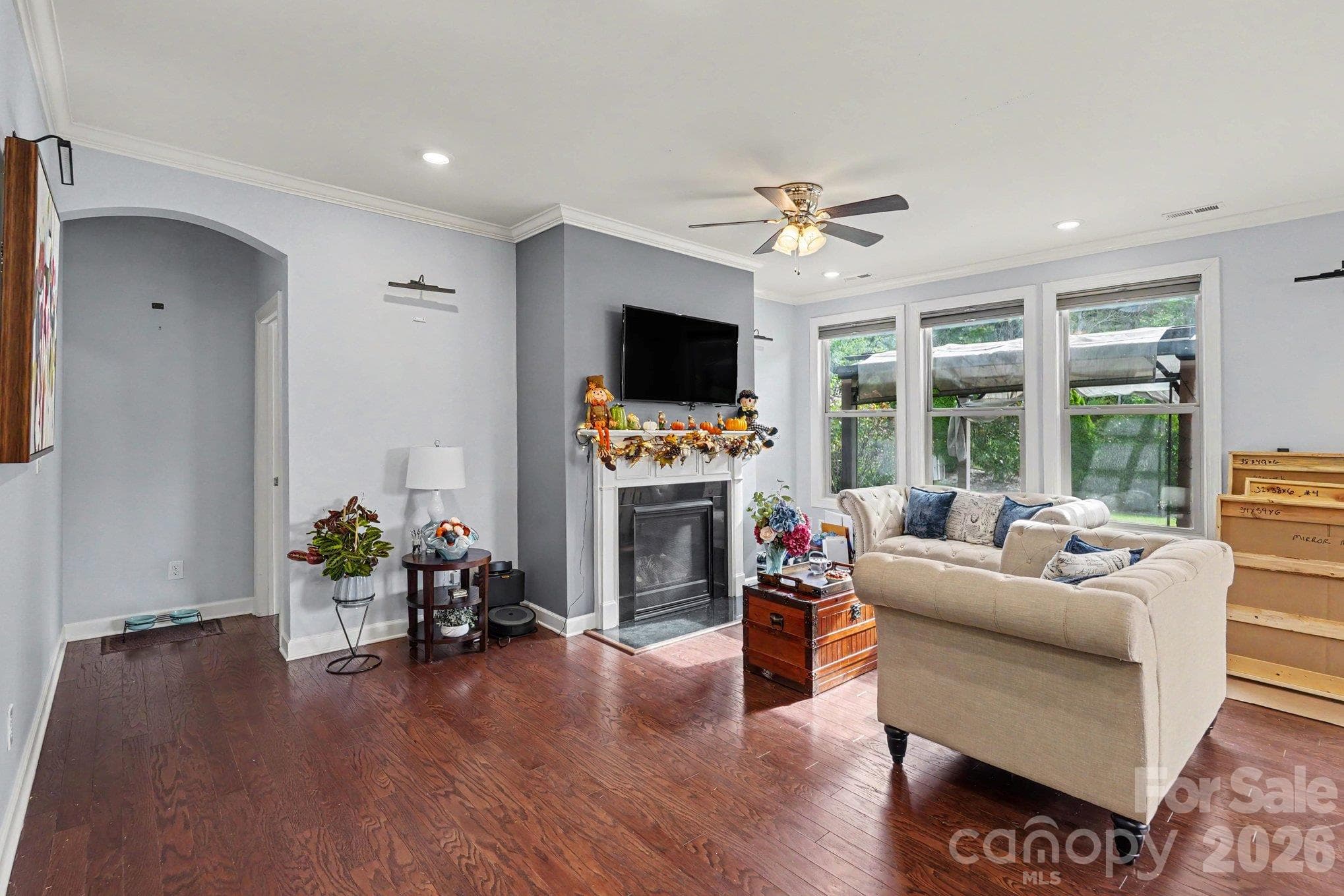 Single Family Residence at 8340 Breton Way, Harrisburg, photo 10 of 46