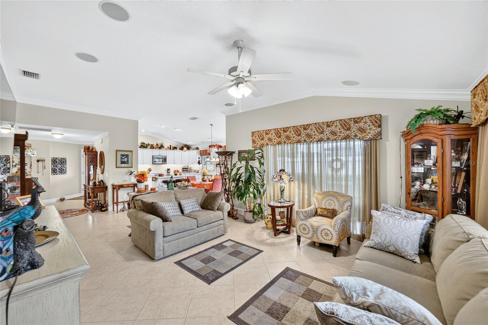 Villa at 639 BERMUDEZ CT, THE VILLAGES, photo 27 of 47