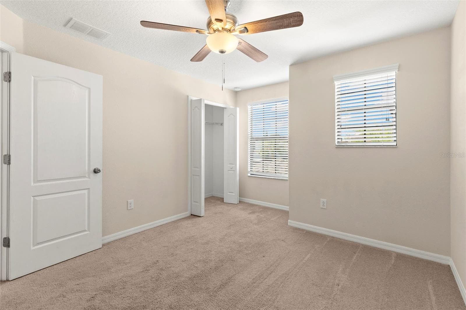Single Family Residence at 2719 GARDEN FALLS DR, BRANDON, photo 30 of 39
