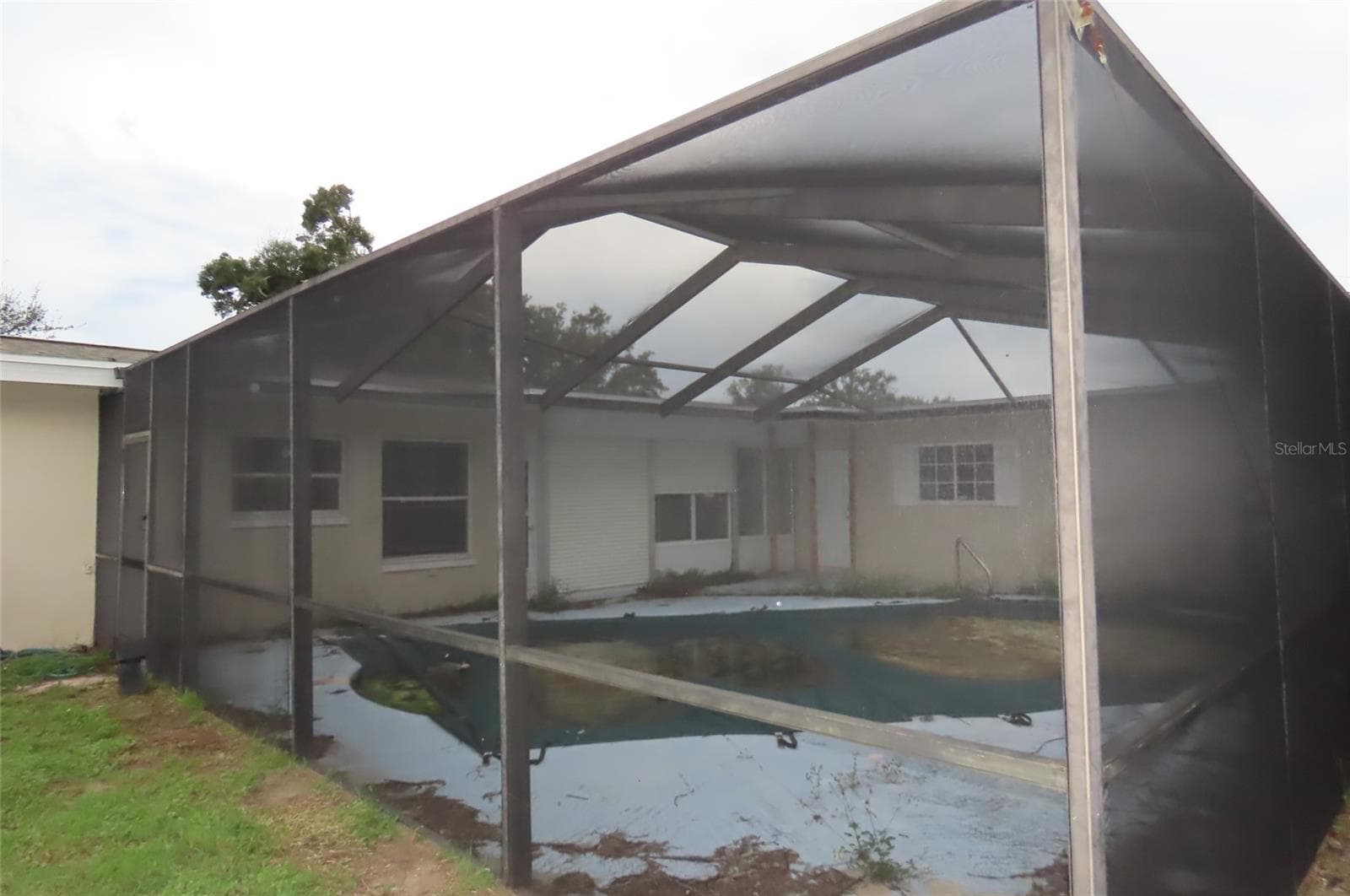 Single Family Residence at 12713 137TH LN, LARGO, photo 7 of 60