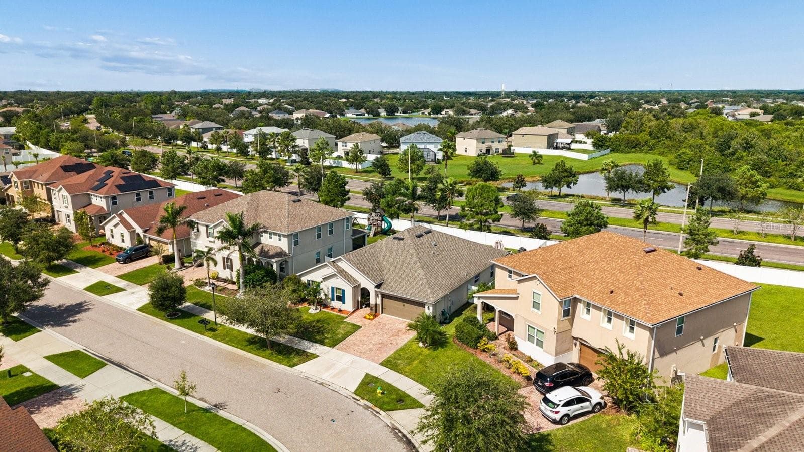 Single Family Residence at 11327 BRIGHTON KNOLL LOOP, RIVERVIEW, photo 46 of 60