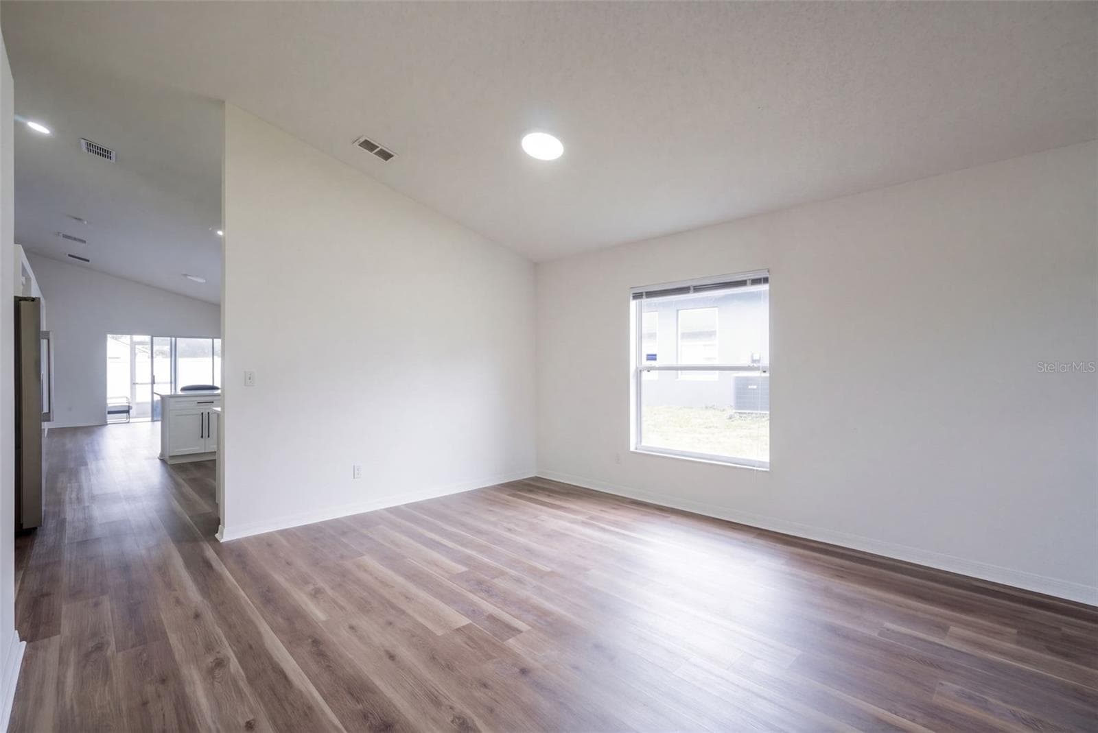 Single Family Residence at 127 ABERDEEN ST, DAVENPORT, photo 21 of 28