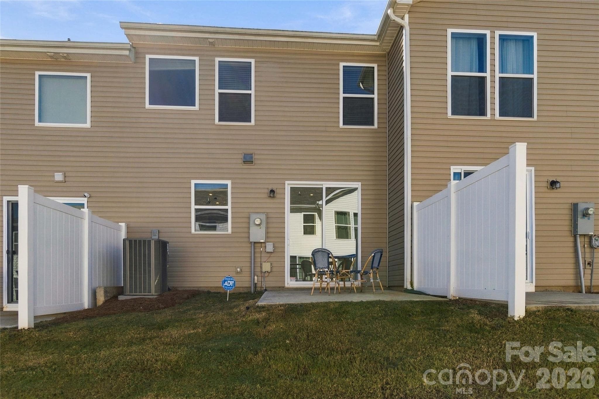 Townhouse at 15640 Little Bluestem Street, Charlotte, photo 37 of 38
