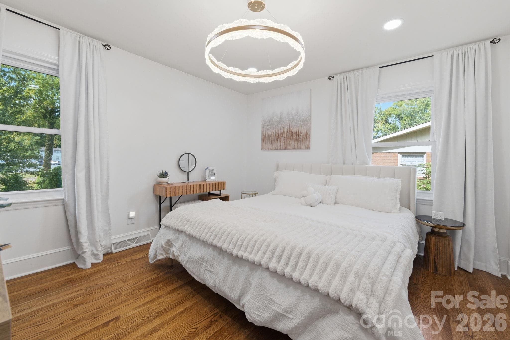 Bedroom on main level - 6520 Candlewood Drive, Charlotte