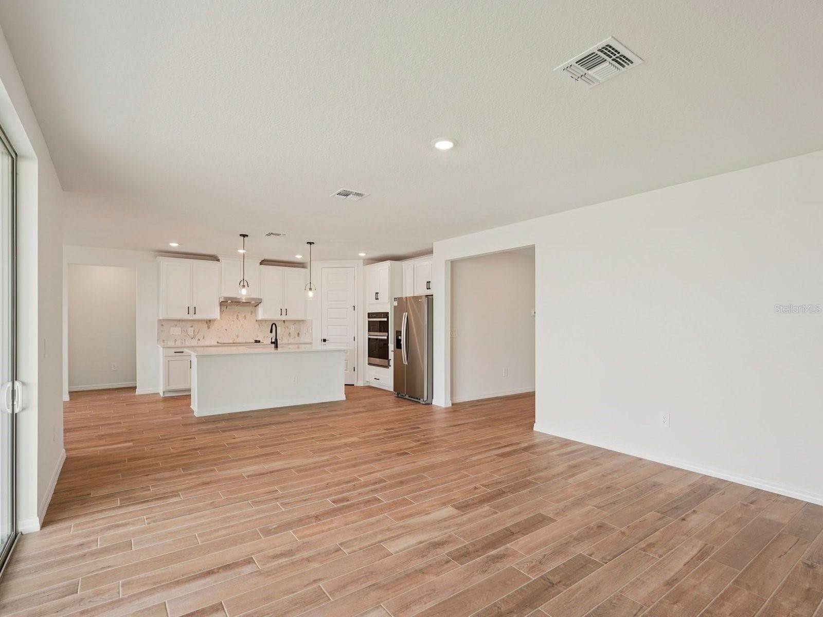 Single Family Residence at 11429 STARLING SONG PL, PARRISH, photo 4 of 13