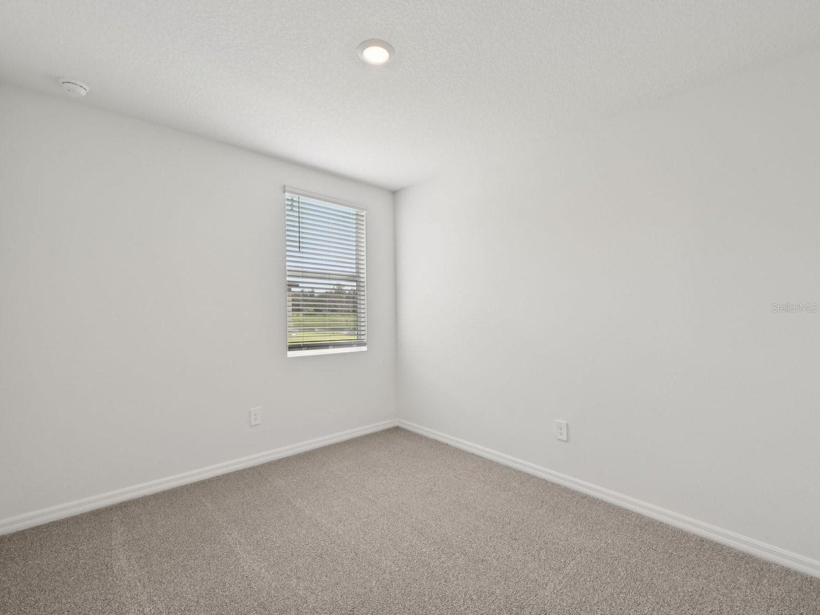 Single Family Residence at 1688 COOLRIDGE PL, ZEPHYRHILLS, photo 23 of 32