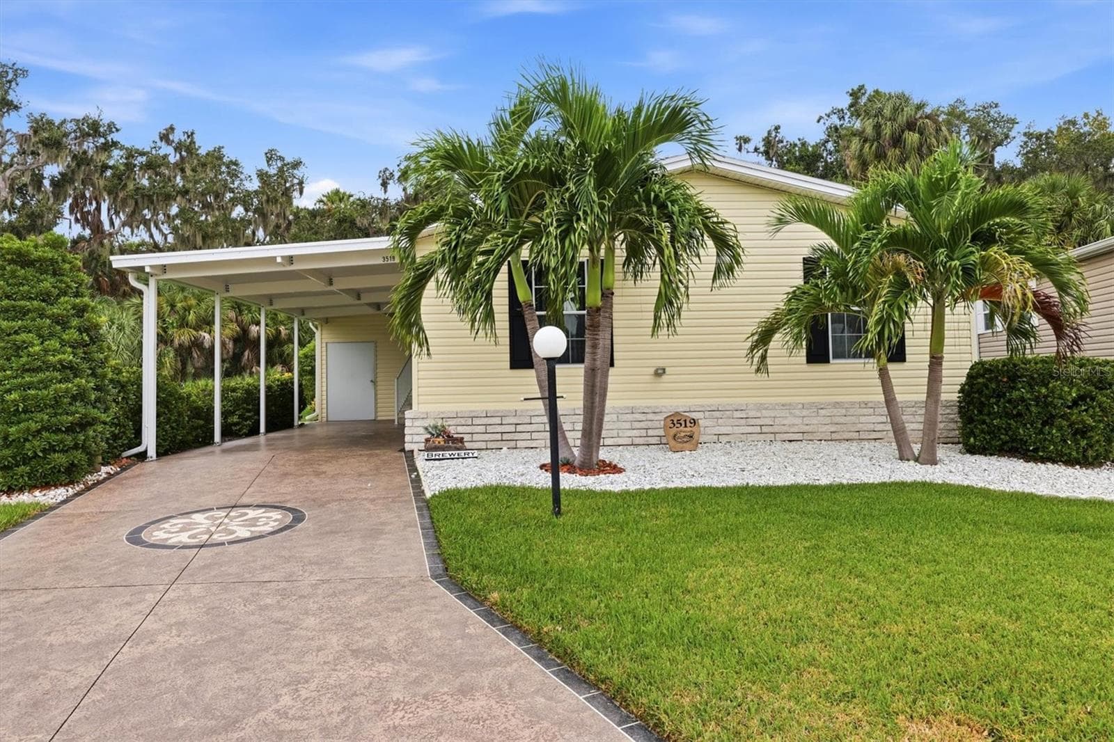 Manufactured Home at 3519 70TH AVE E, ELLENTON, photo 2 of 52