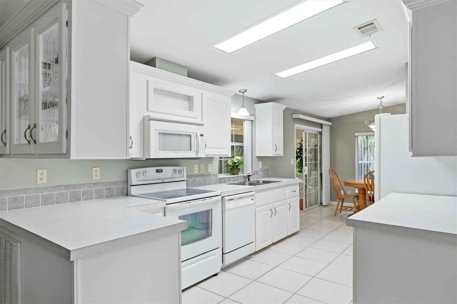 Manufactured Home at 3519 70TH AVE E, ELLENTON, photo 13 of 52