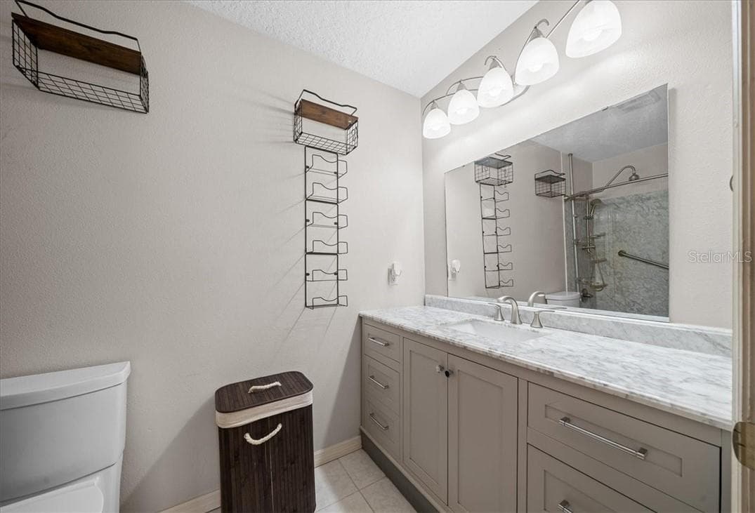 Single Family Residence at 12575 W Foss Groves PATH, INGLIS FL 34449, photo 18 of 39