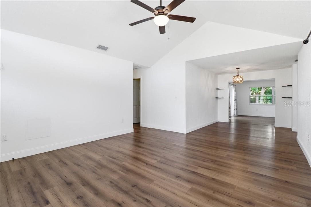 Single Family Residence at 1163 SE 2nd ST, CRYSTALRIVER FL 34429, Crystal River, photo 13 of 48