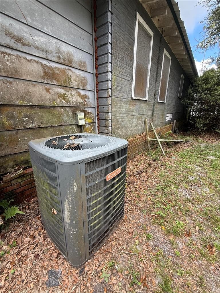 Single Family Residence at 13547 Sattler RD, JACKSONVILLE FL 32226, Jacksonville, photo 5 of 21
