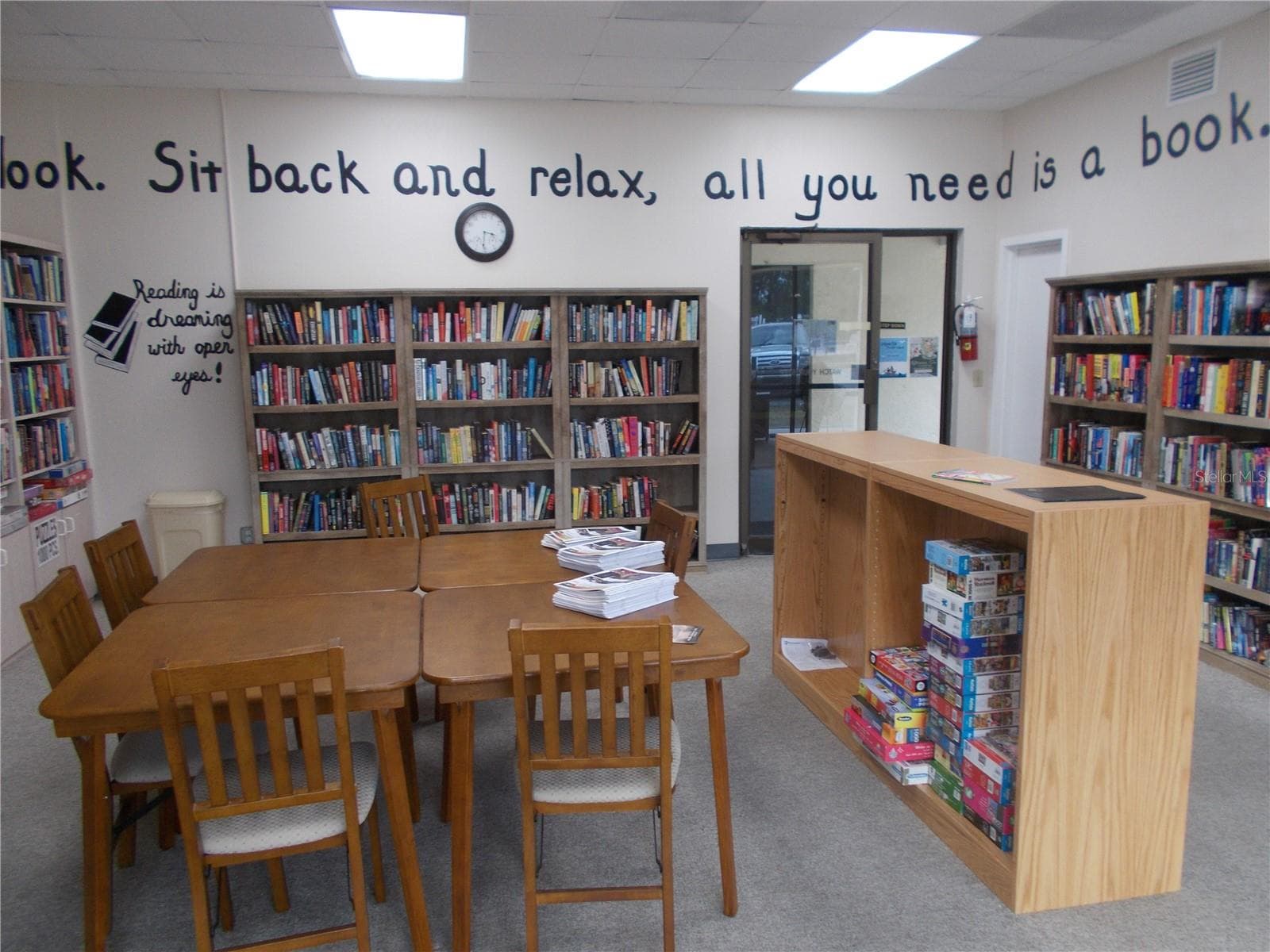 Library - 5652 HOLIDAY PARK BLVD, NORTH PORT