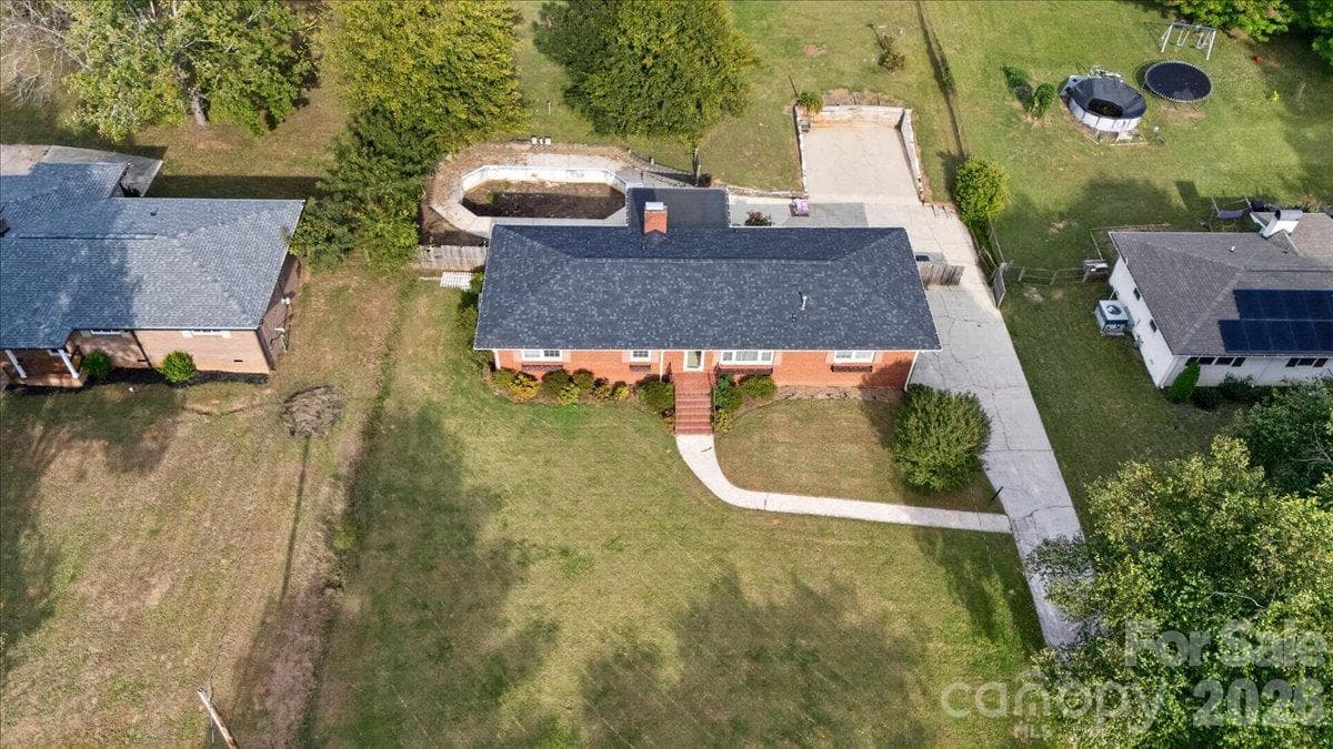 Drone - 6324 Elmwood Circle, Charlotte