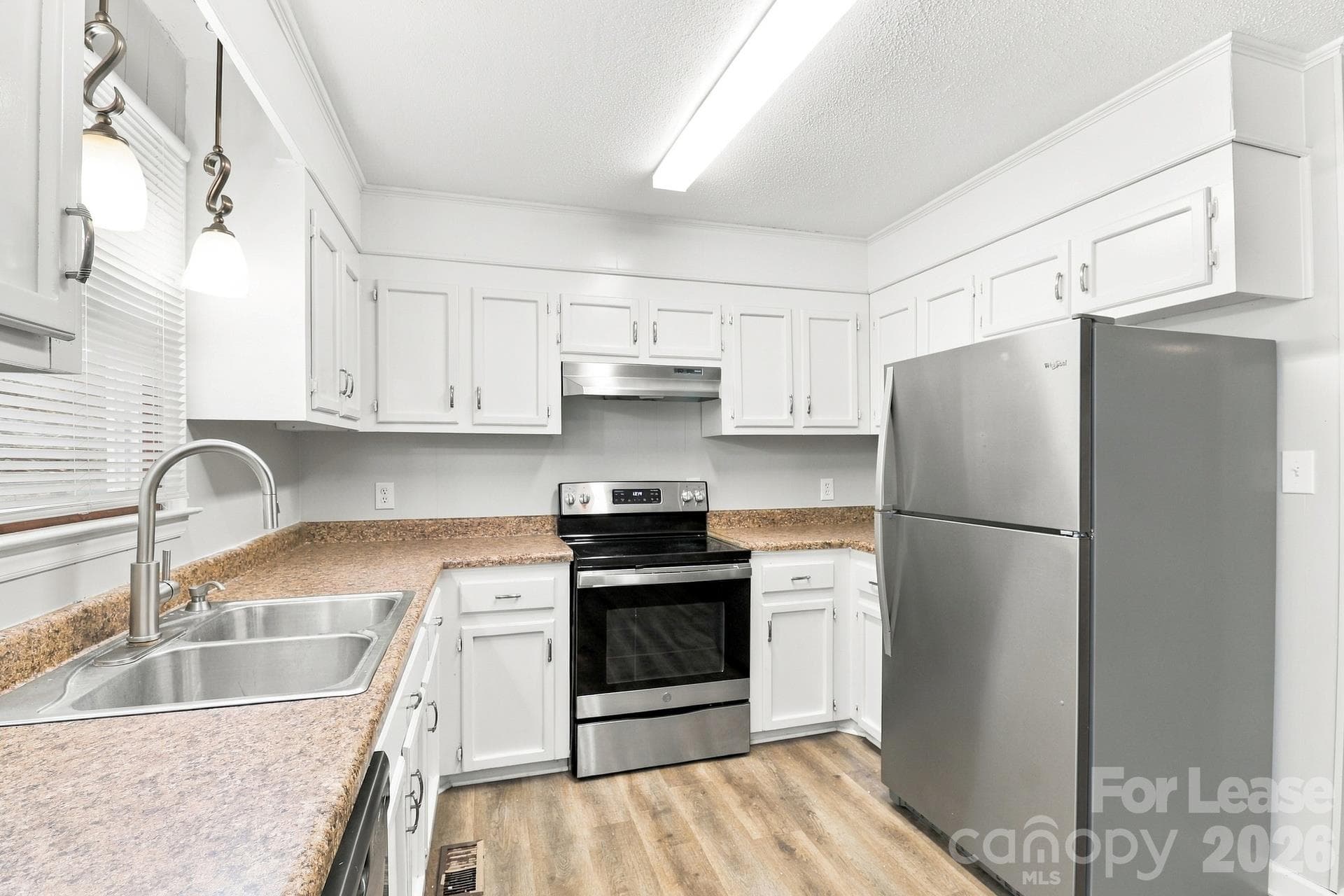 Single Family Residence at 4317 Freeport Drive, Gastonia, photo 2 of 6