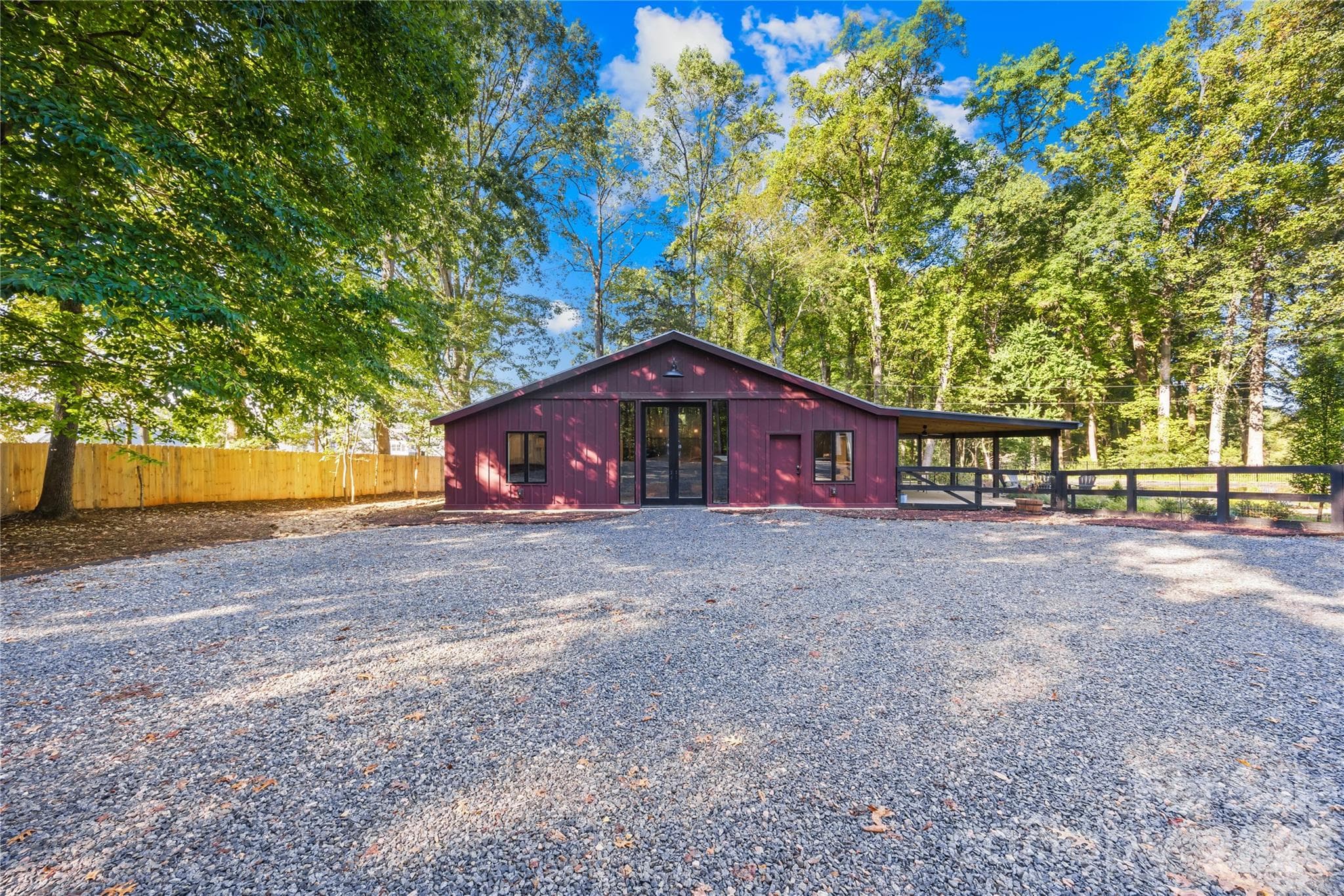 Single Family Residence at 13923 Asbury Chapel Road, Huntersville, photo 13 of 46