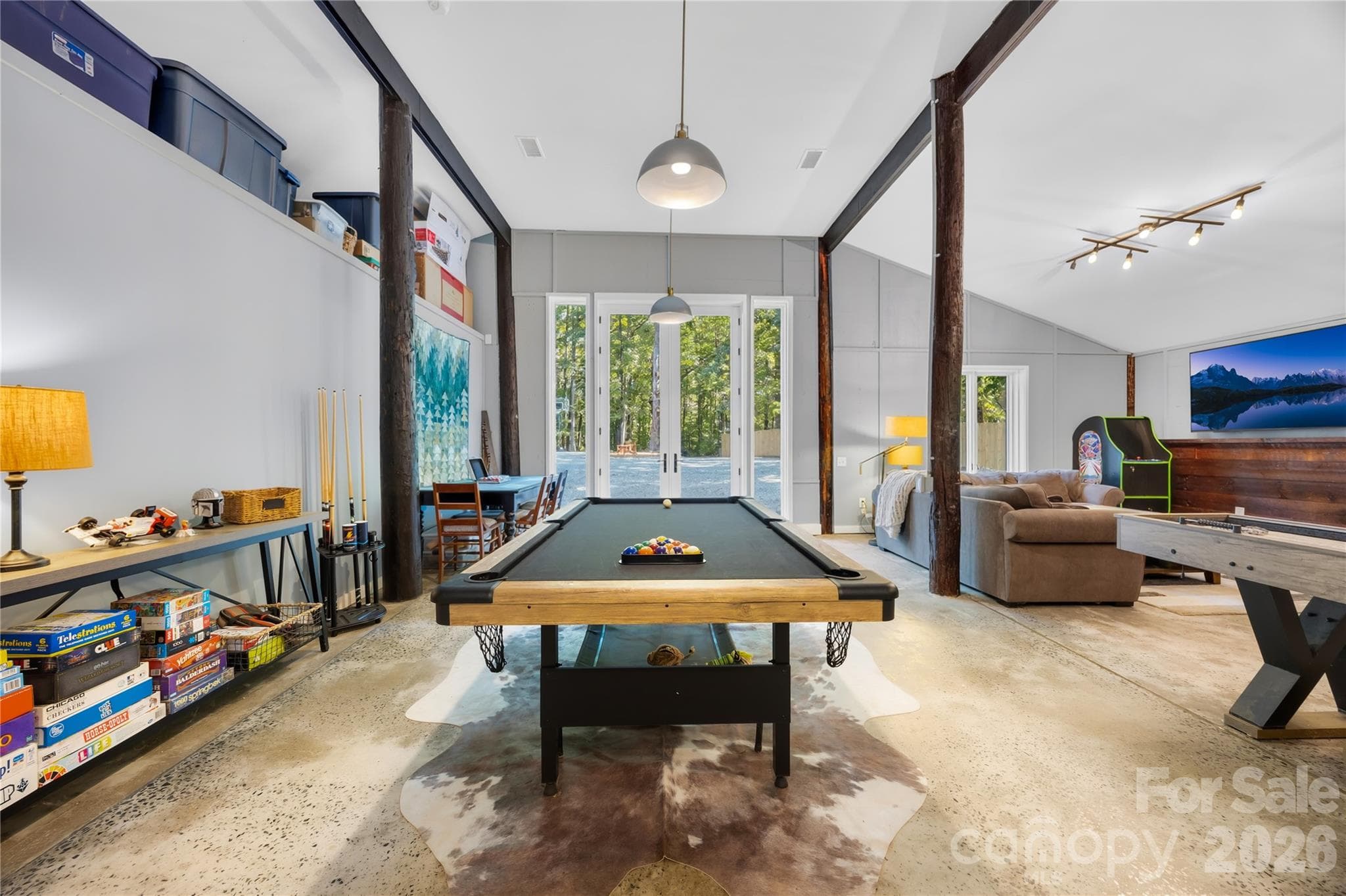 Amazing flex space - 13923 Asbury Chapel Road, Huntersville