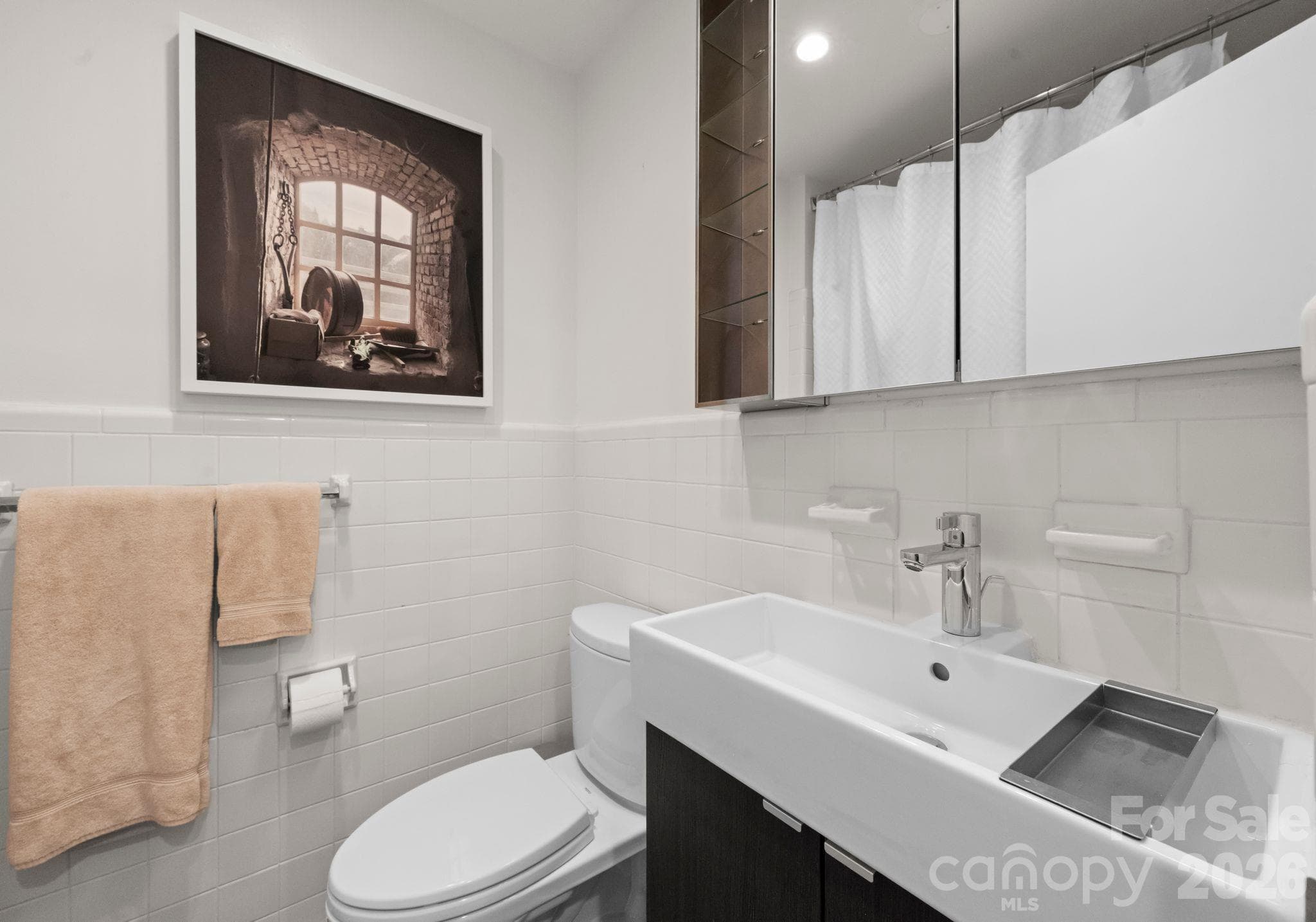 Guest bathroom - 1300 Queens Road, Charlotte