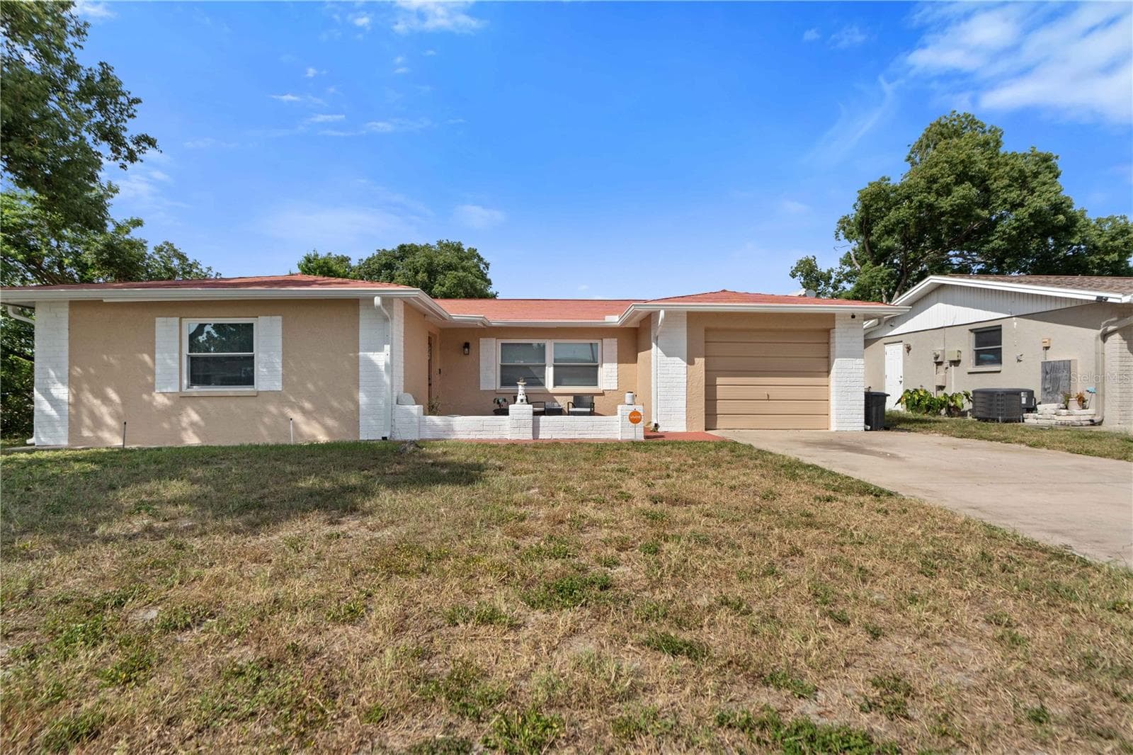 7735 HAWTHORN DR