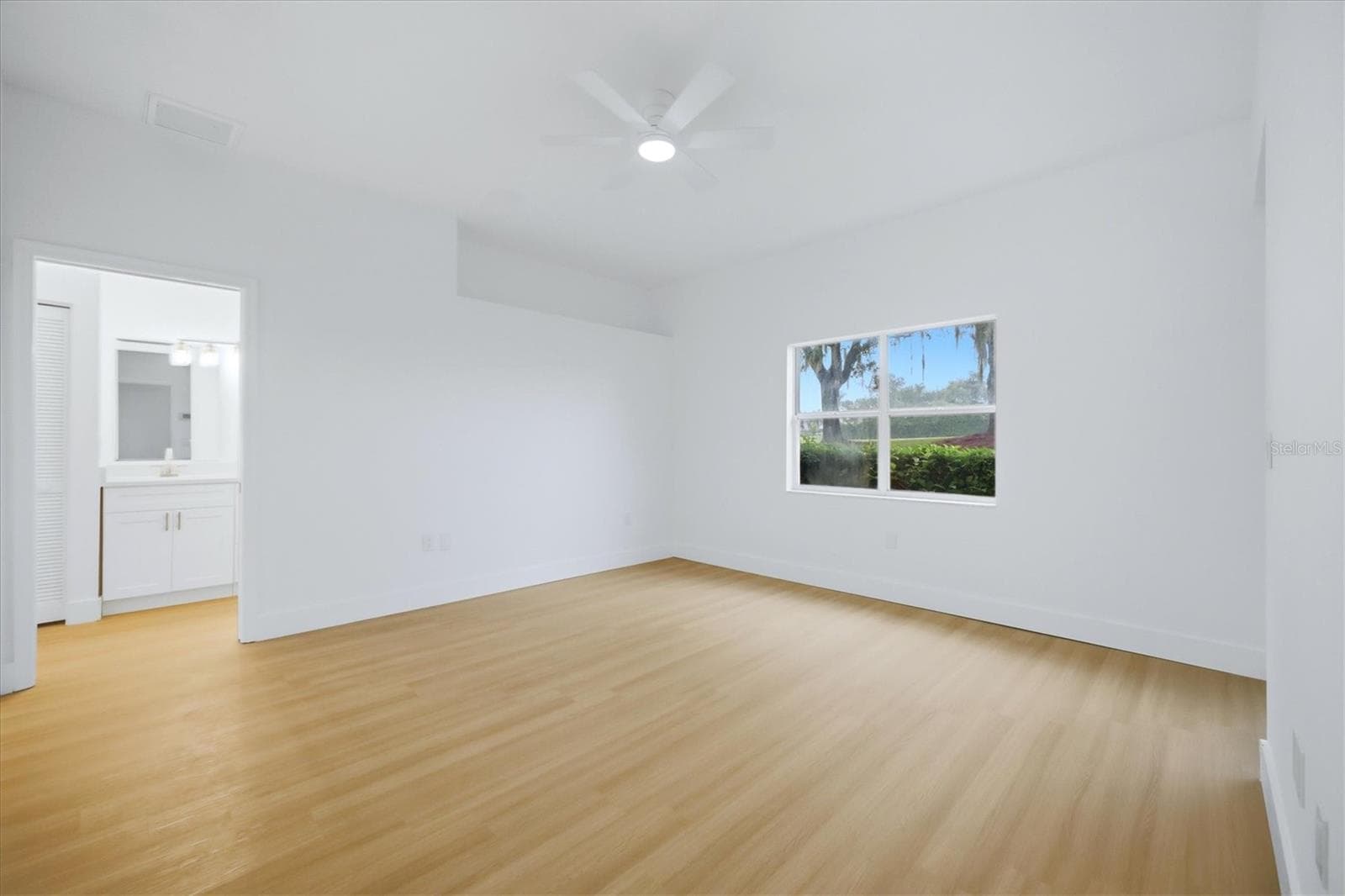 Villa at 5713 COTTONWOOD ST, BRADENTON, photo 19 of 70