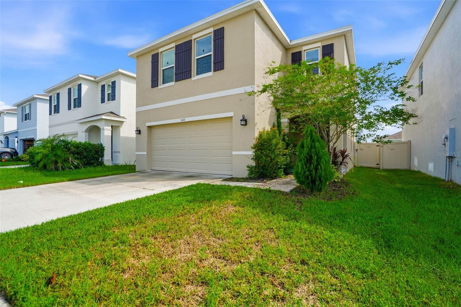 Single Family Residence at 5674 BANBURY RIDGE RUN, WESLEY CHAPEL, photo 4 of 44