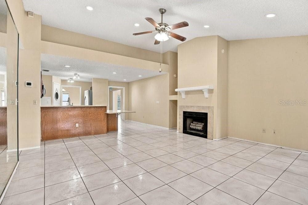 Single Family Residence at 3600 BISCAYNE DR, WINTER SPRINGS, photo 12 of 40