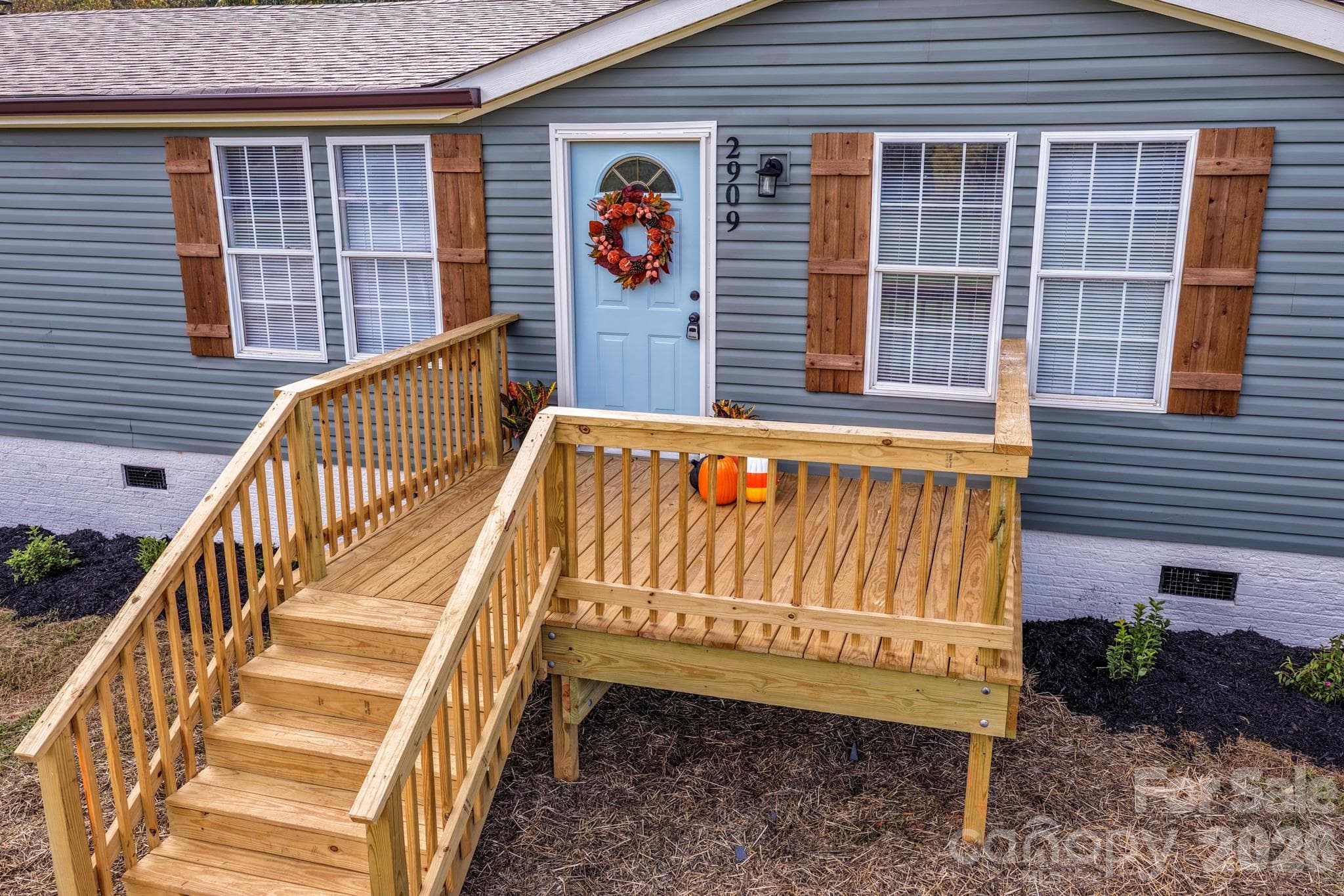 2909 Wood Road