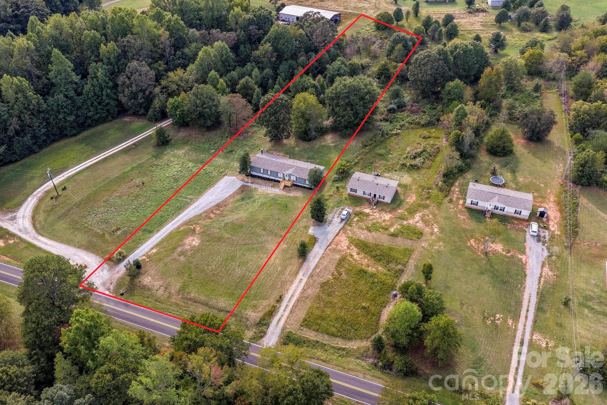 Property lines are approximate and for illustrative purposes only. - 2909 Wood Road, Mooresboro