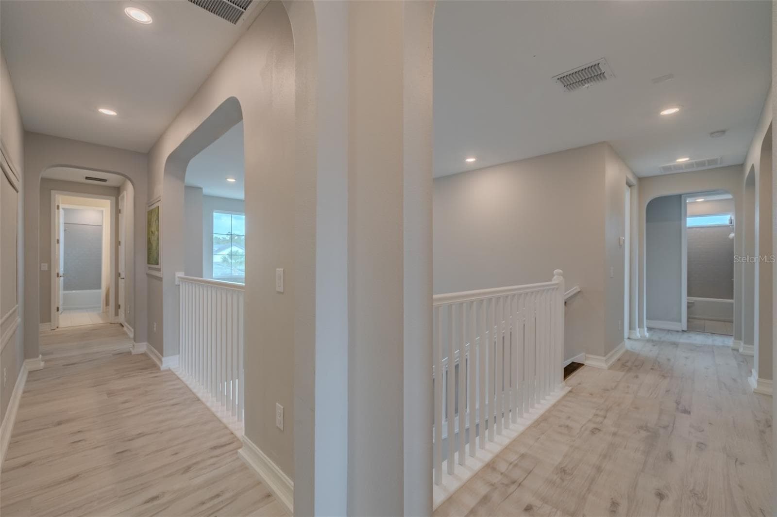 Walk through to 2nd floor bedrooms, bonus room & laundry - 29527 PICANA LN, WESLEY CHAPEL