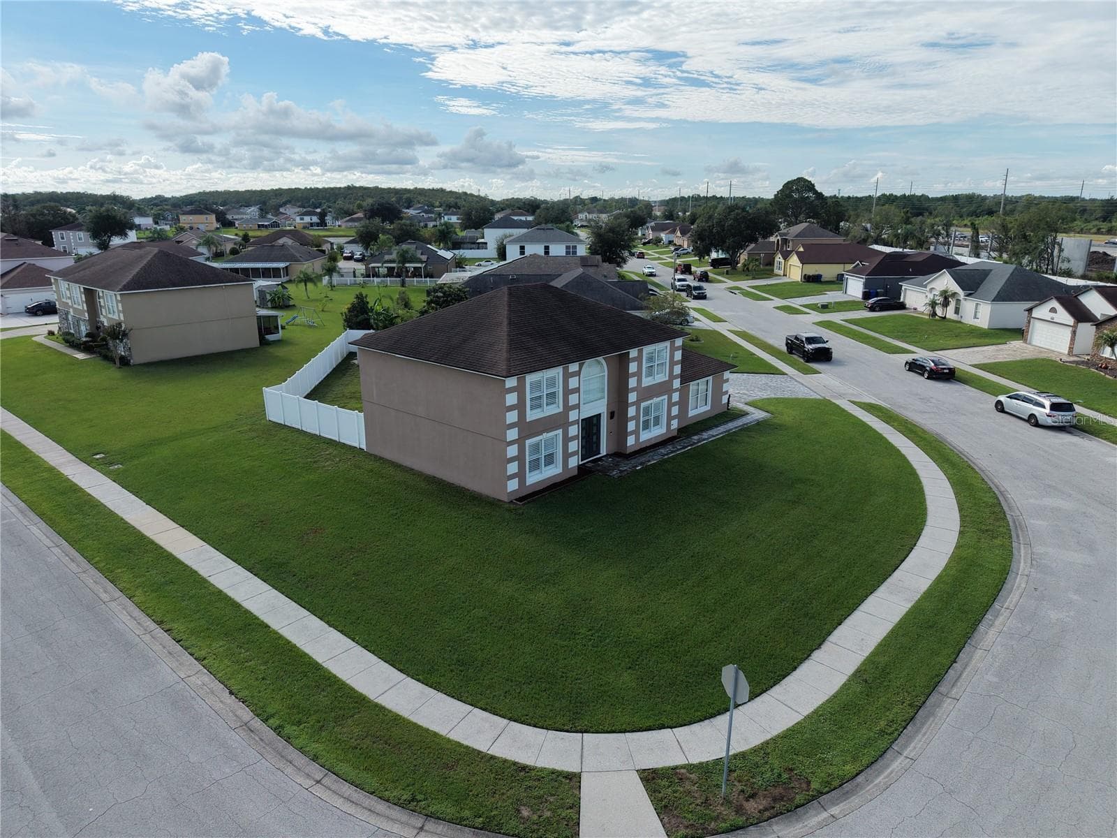 Single Family Residence at 2430 MARCASITE LOOP, KISSIMMEE, photo 9 of 43