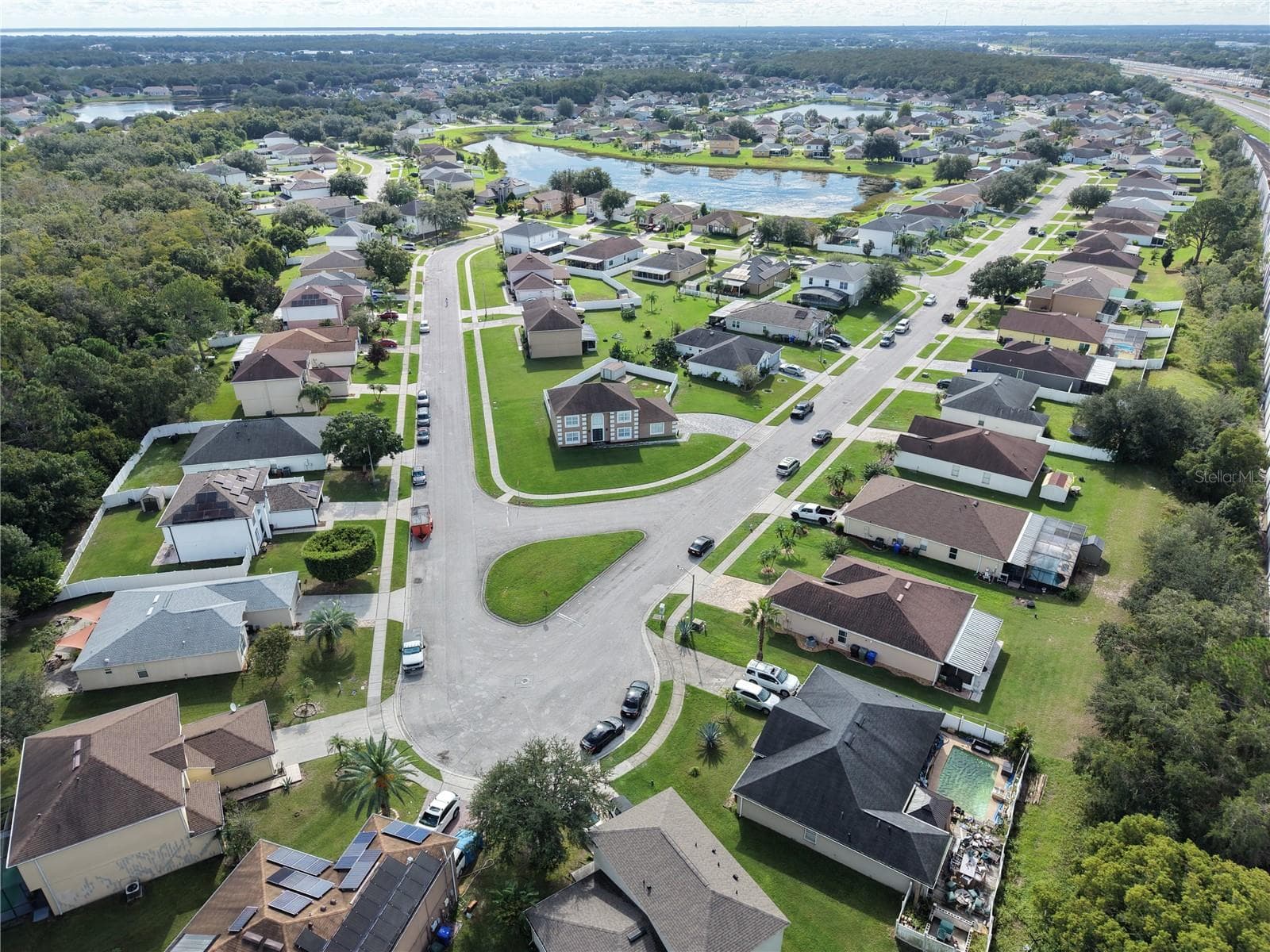 Single Family Residence at 2430 MARCASITE LOOP, KISSIMMEE, photo 13 of 43