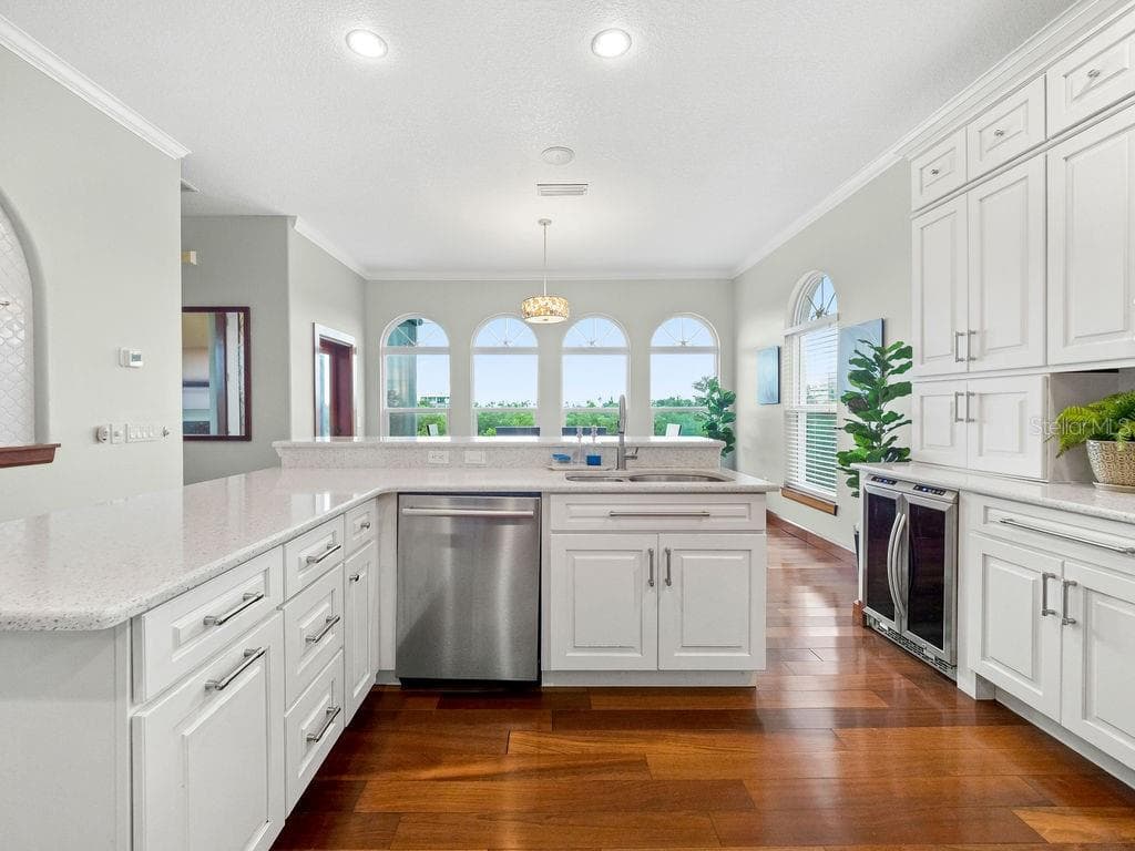 Single Family Residence at 908 BAYSHORE DR, TERRA CEIA, photo 14 of 101