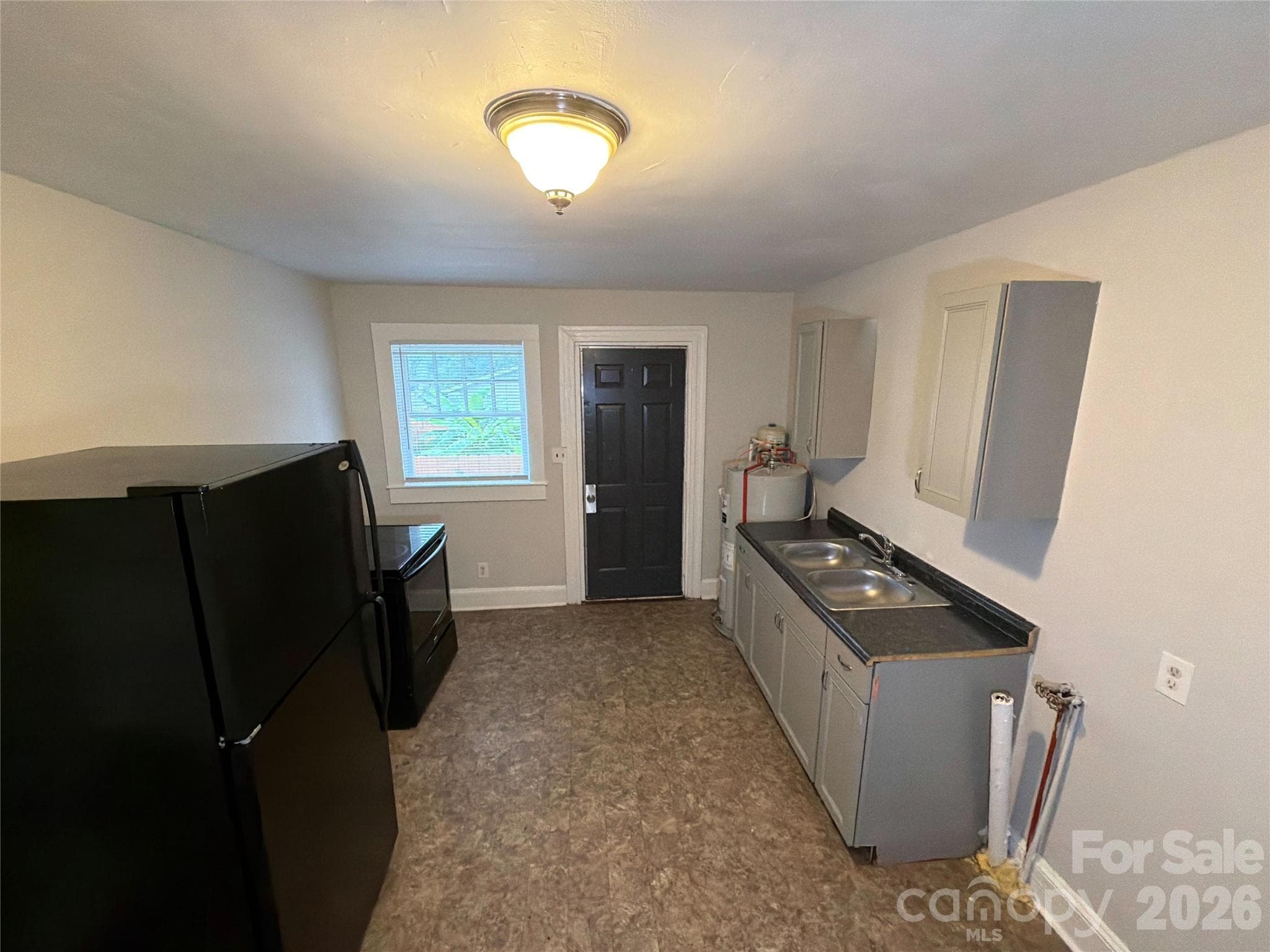Duplex at 320 Harrison Street, Charlotte, photo 6 of 18